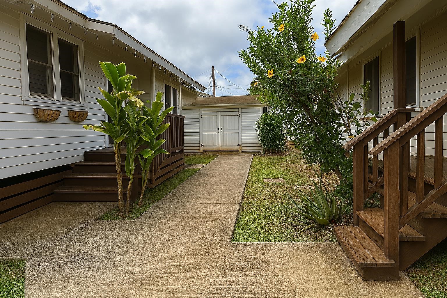 79 Kaniela St Property Photo 3