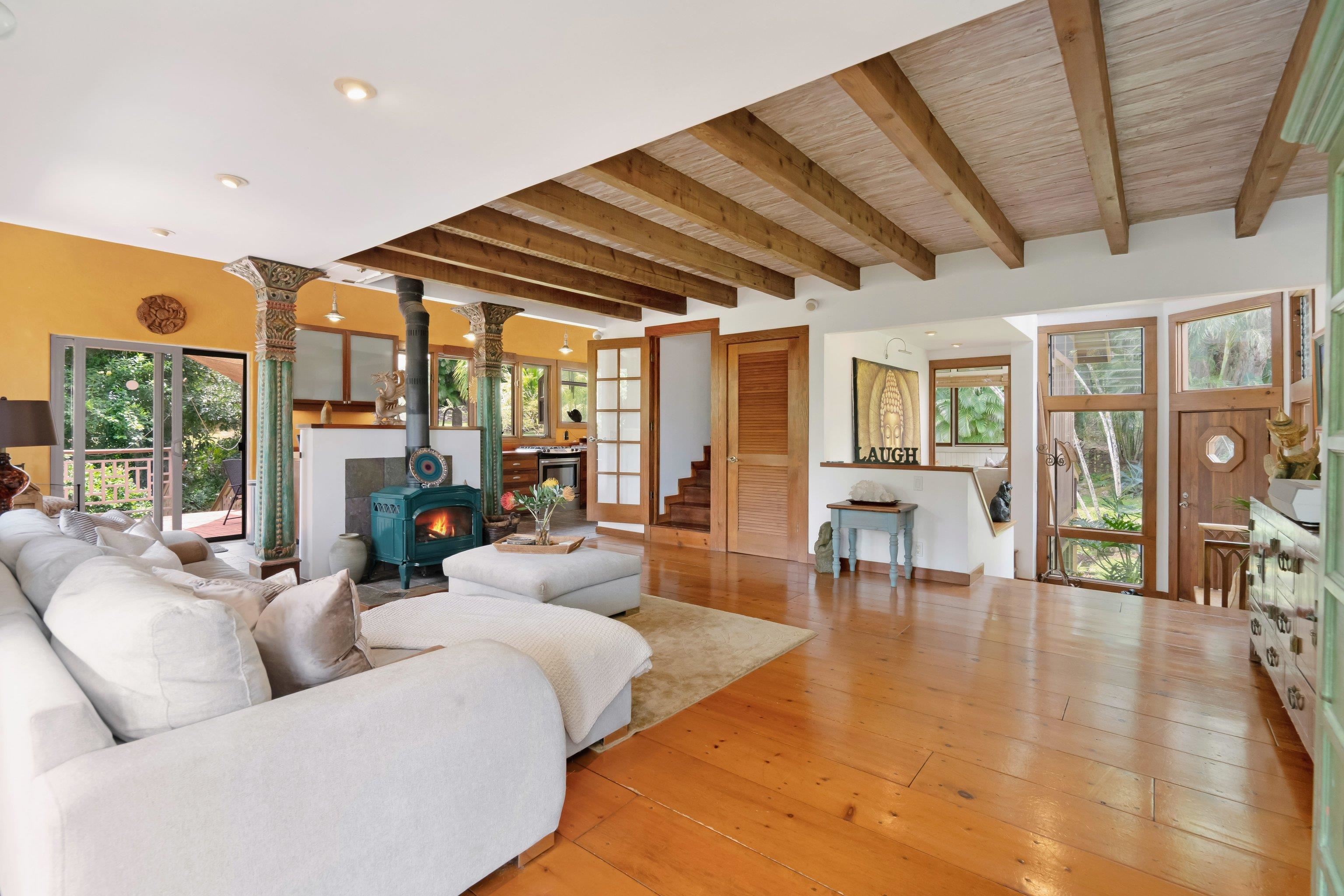 1073 Nanihoku Pl Property Photo 5