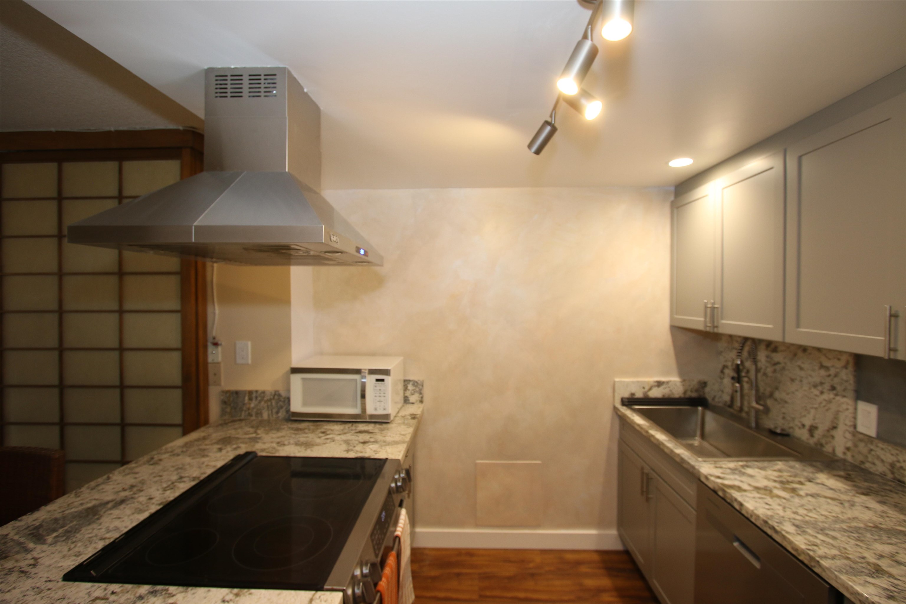 2124 Awihi Pl Property Photo 12