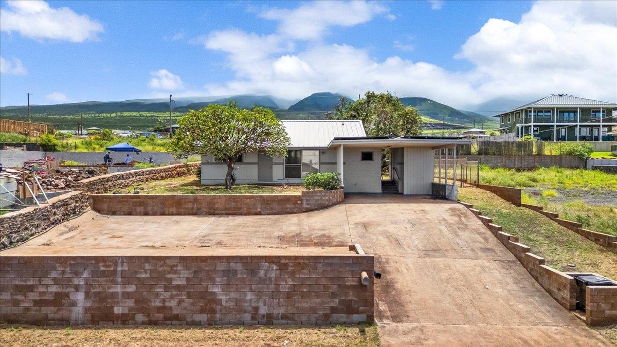 1648 Ainakea Rd Property Photo 6