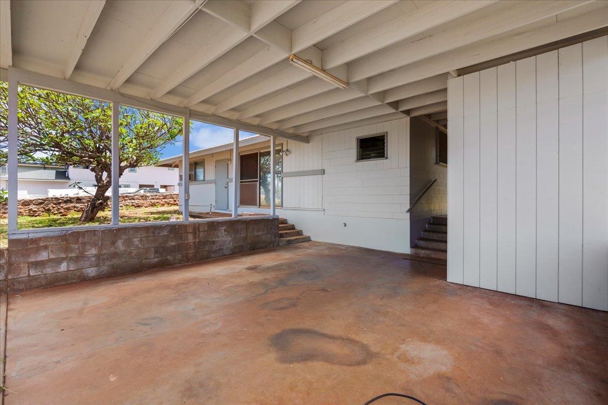 1648 Ainakea Rd Property Photo 9