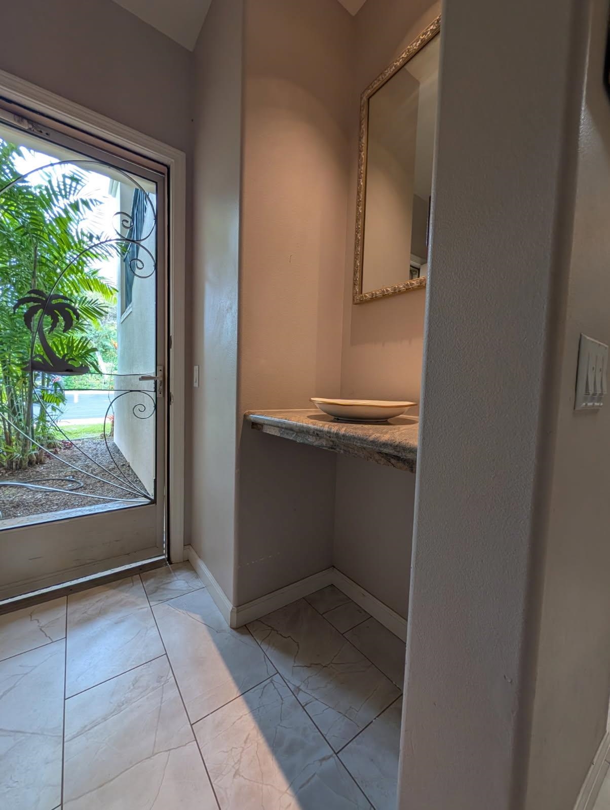 3950 Kalai Waa St Property Photo 3
