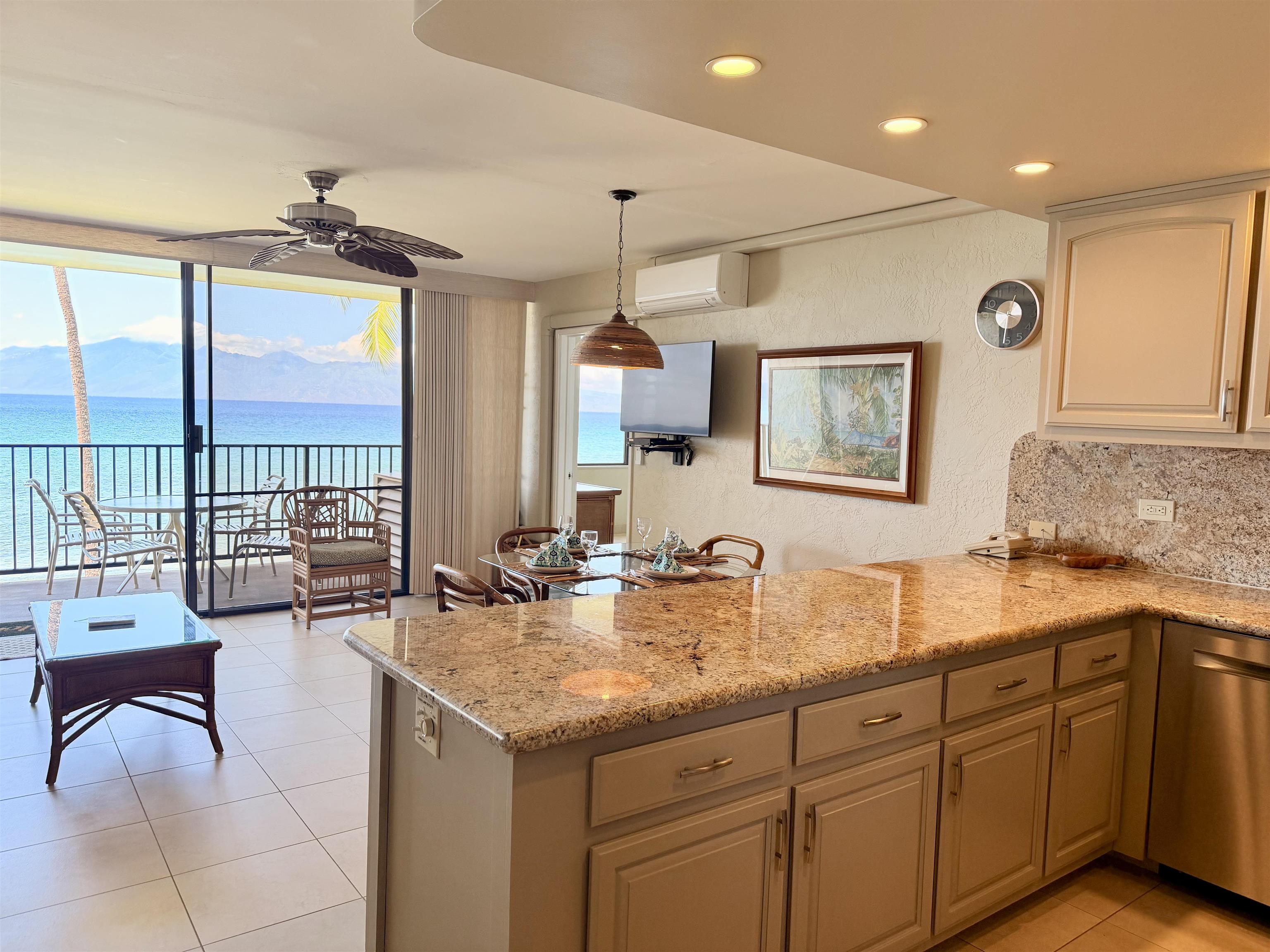 3543 Lower Honoapiilani Rd Property Photo 4