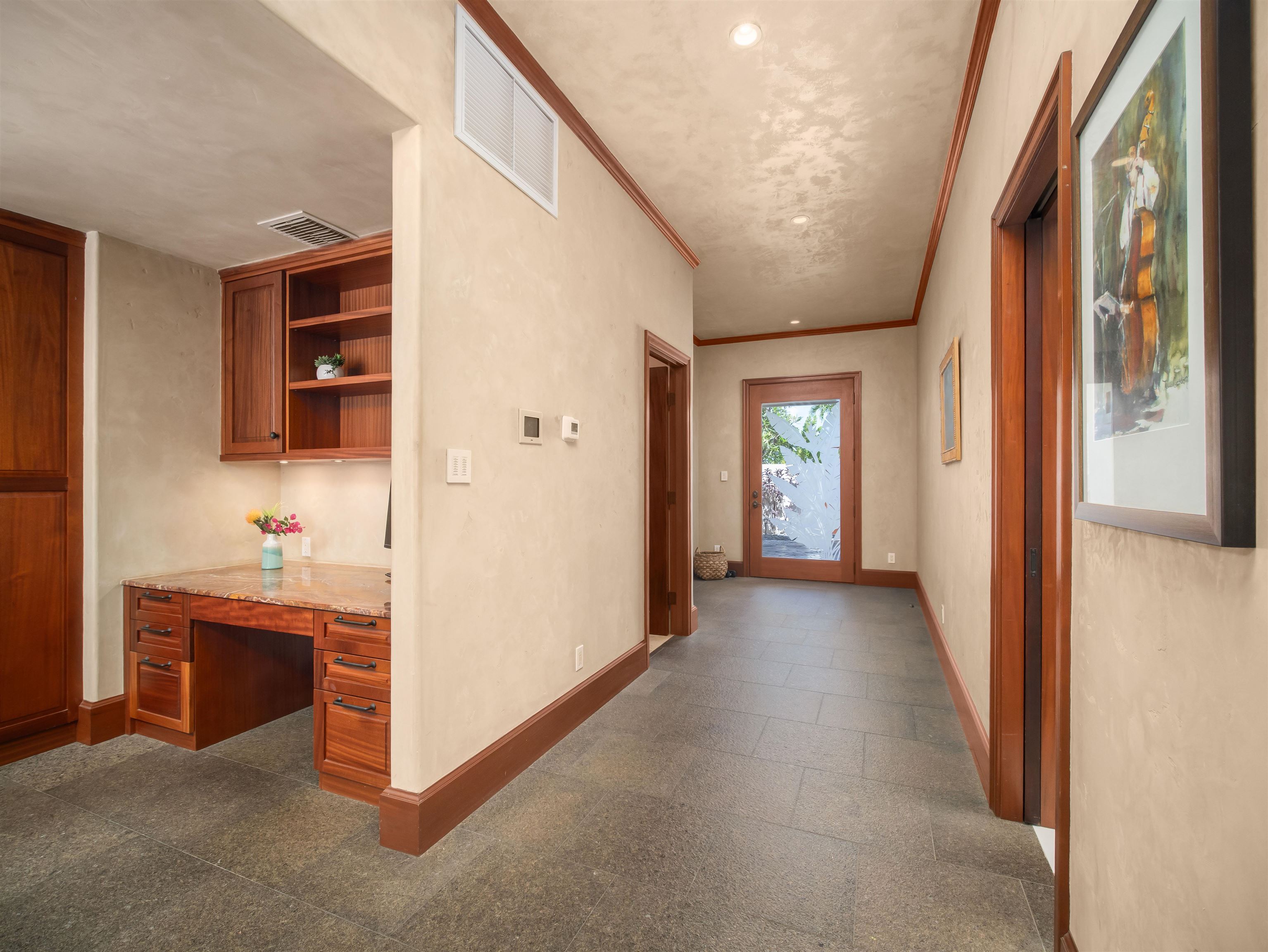 230 E Panana Pl Property Photo 9