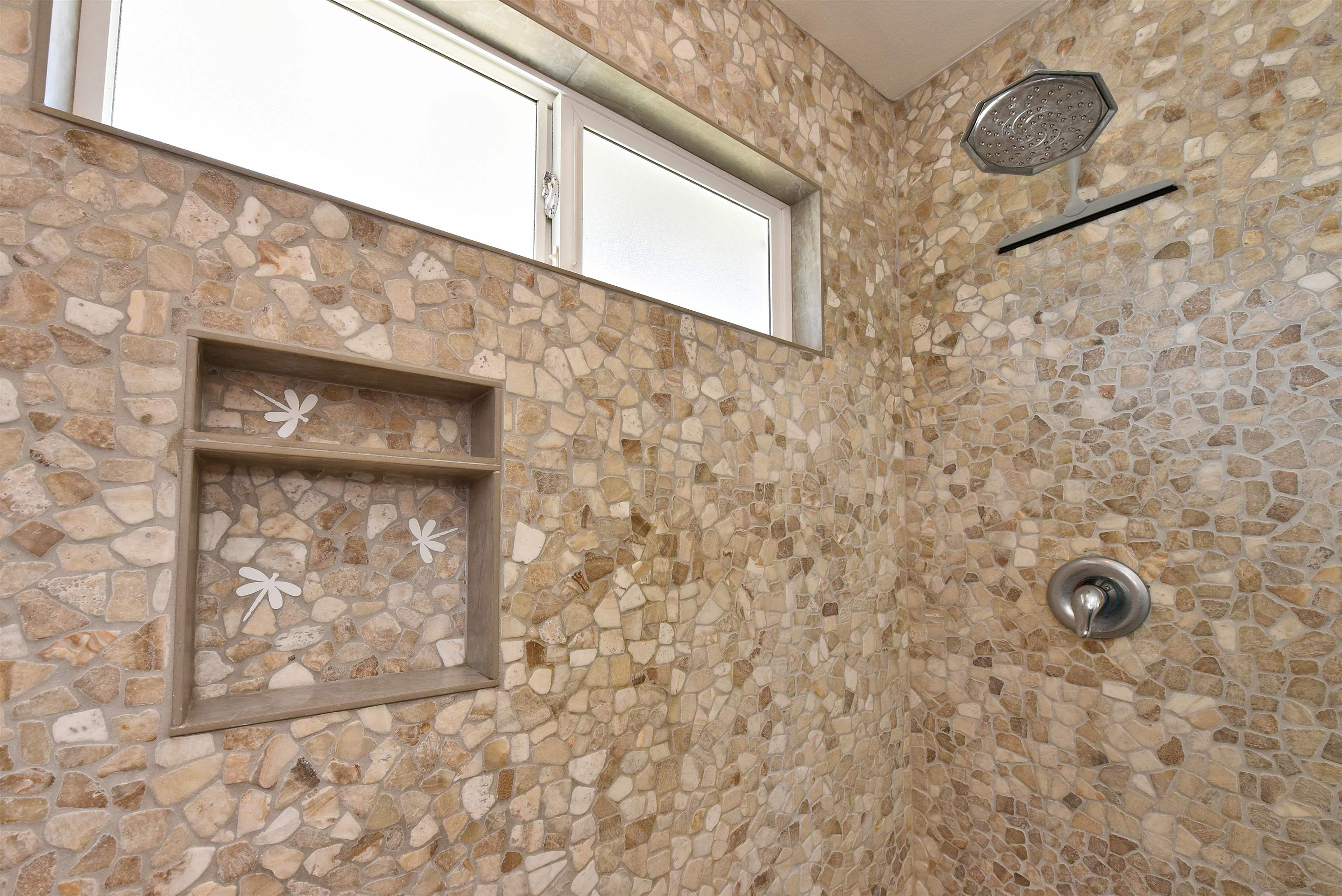 1344 Hiahia St Property Photo 17