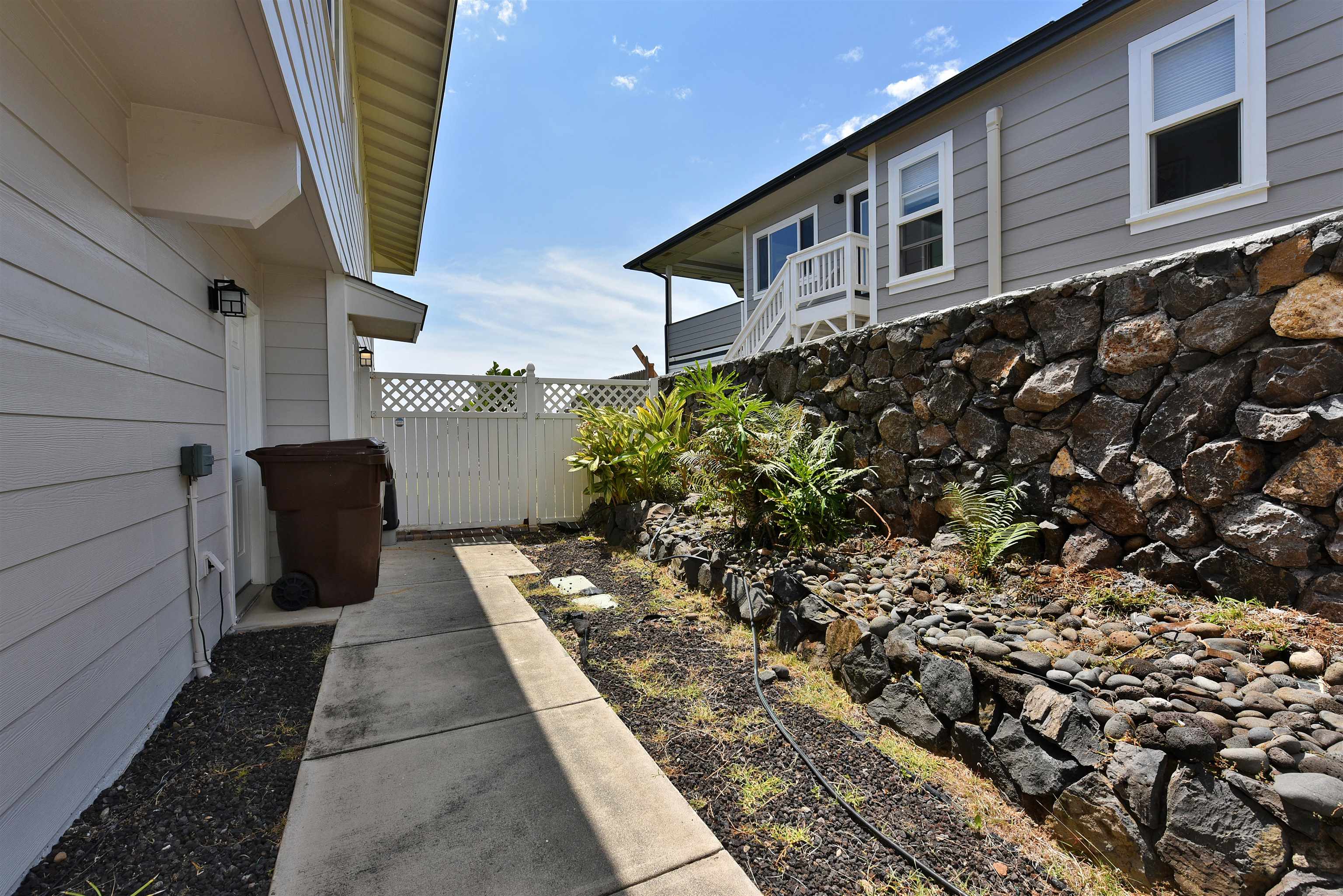 1344 Hiahia St Property Photo 33