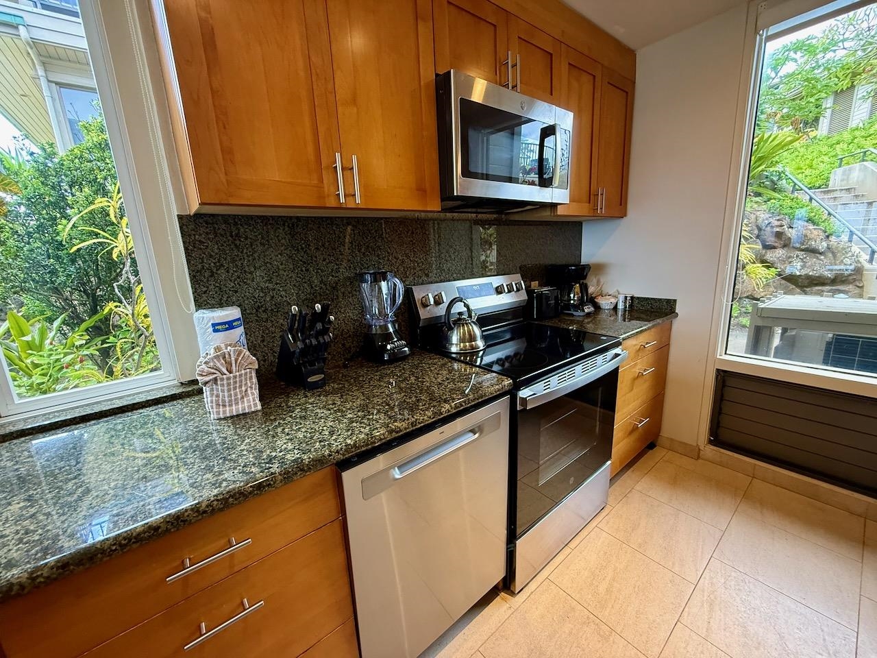 500 Bay Dr Property Photo 9