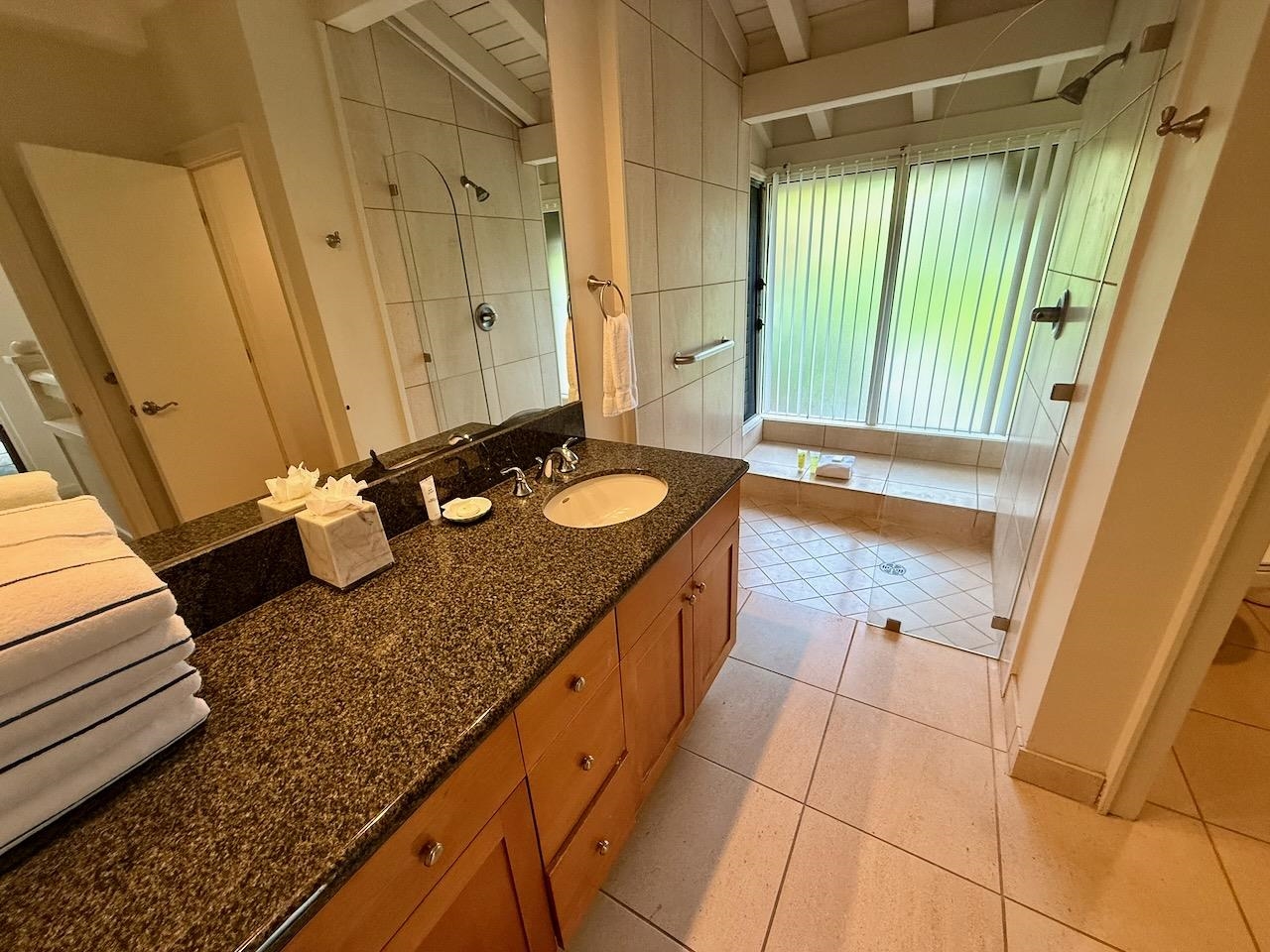 500 Bay Dr Property Photo 13