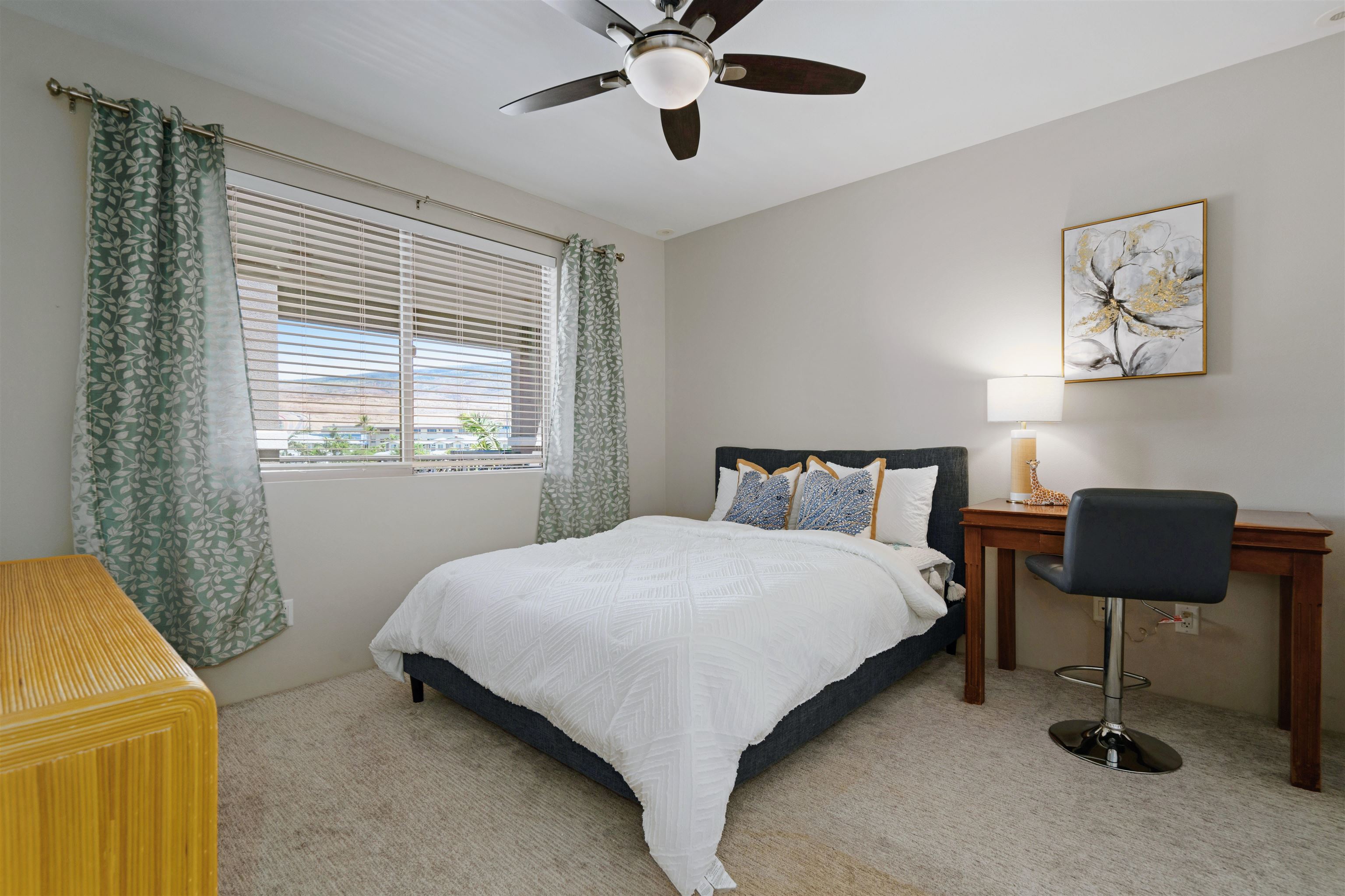1300 Limahana Cir Property Photo 13
