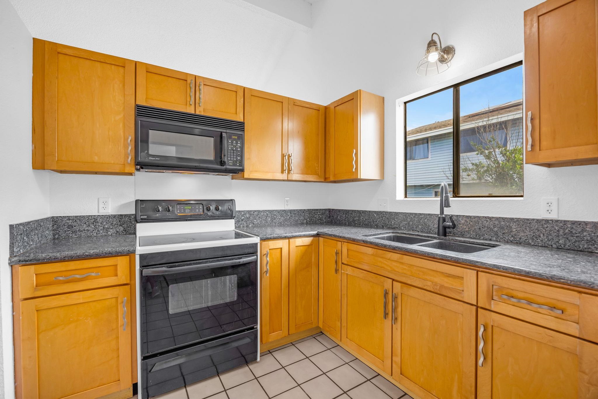 295 Kaihoi St Property Photo 8