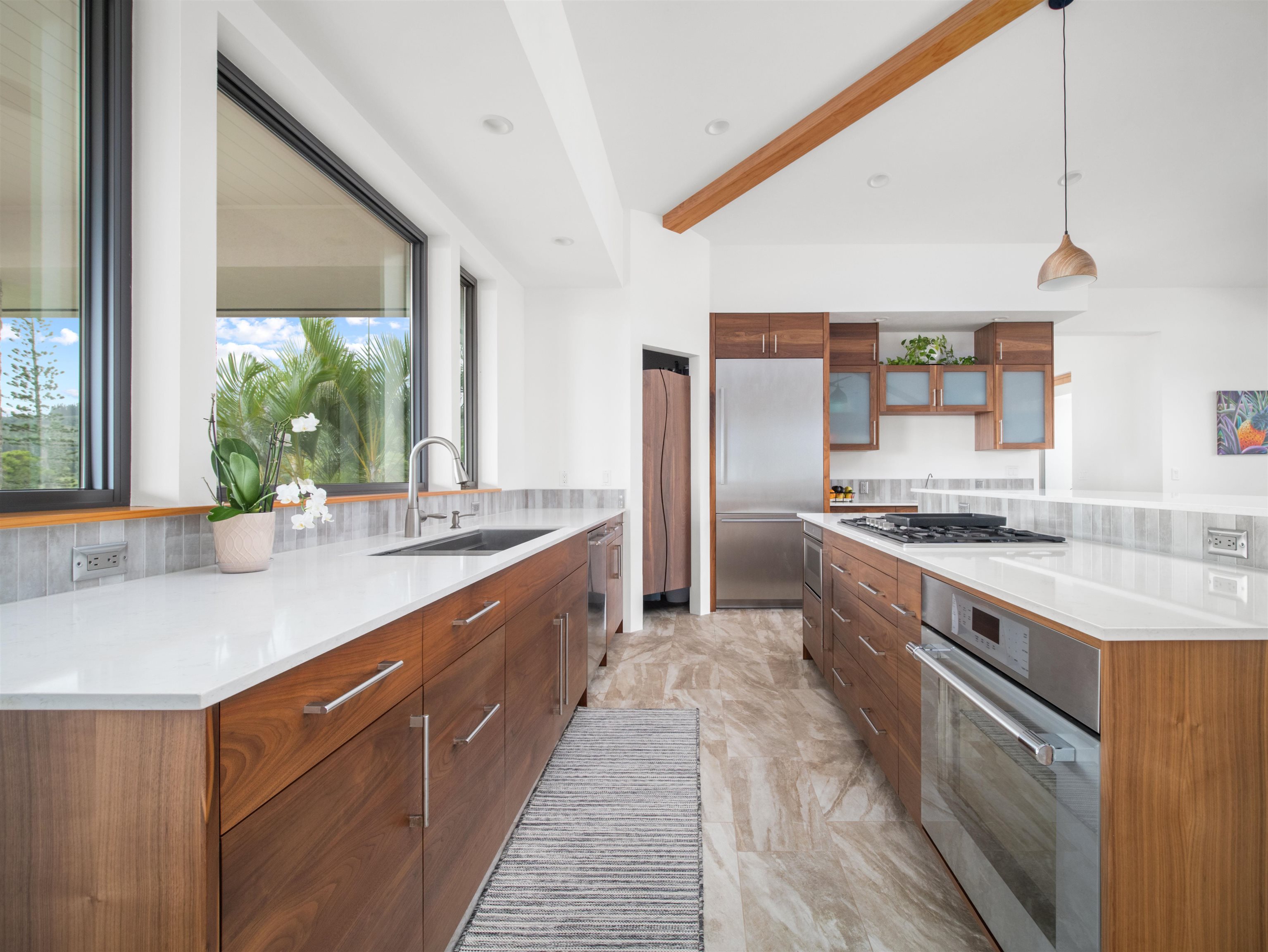18 Lahaole Pl Property Photo 8