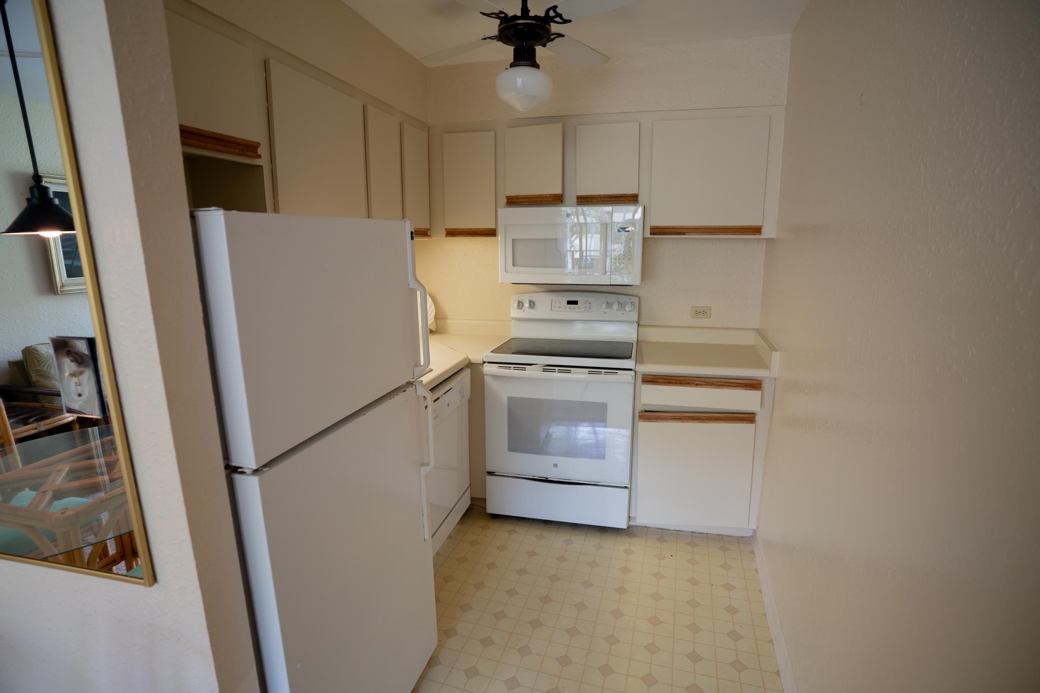 3615 Lower Honoapiilani Rd Property Photo 9