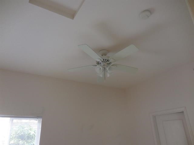 17 Jillian Ln Property Photo 6