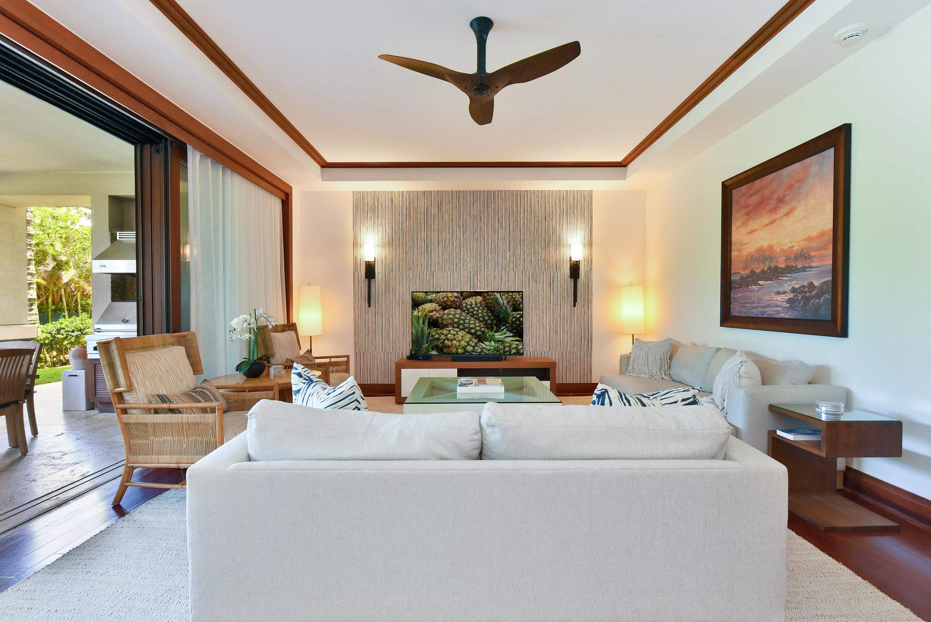 1 Bay Dr Property Photo 6
