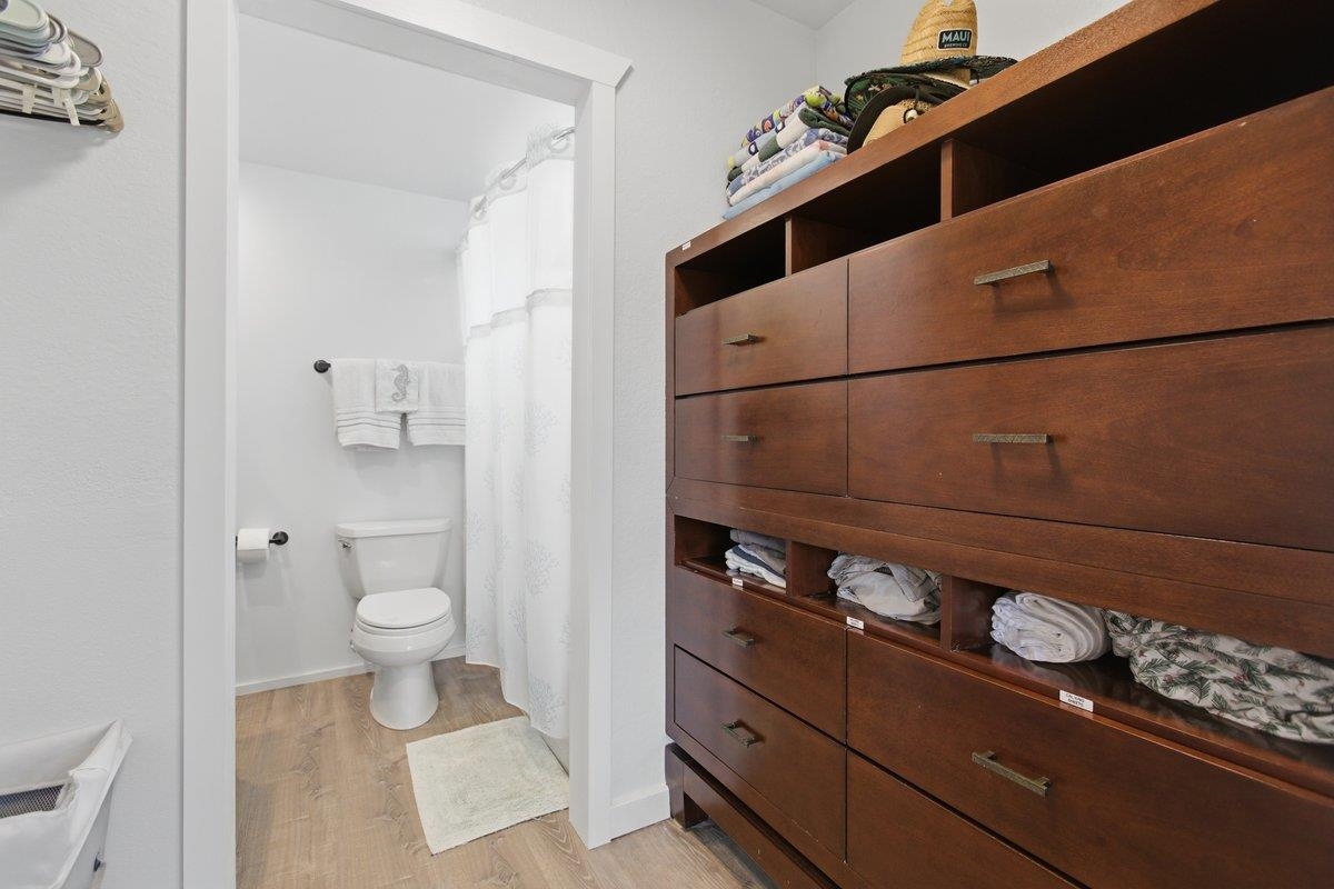 2180 W Vineyard St Property Photo 5