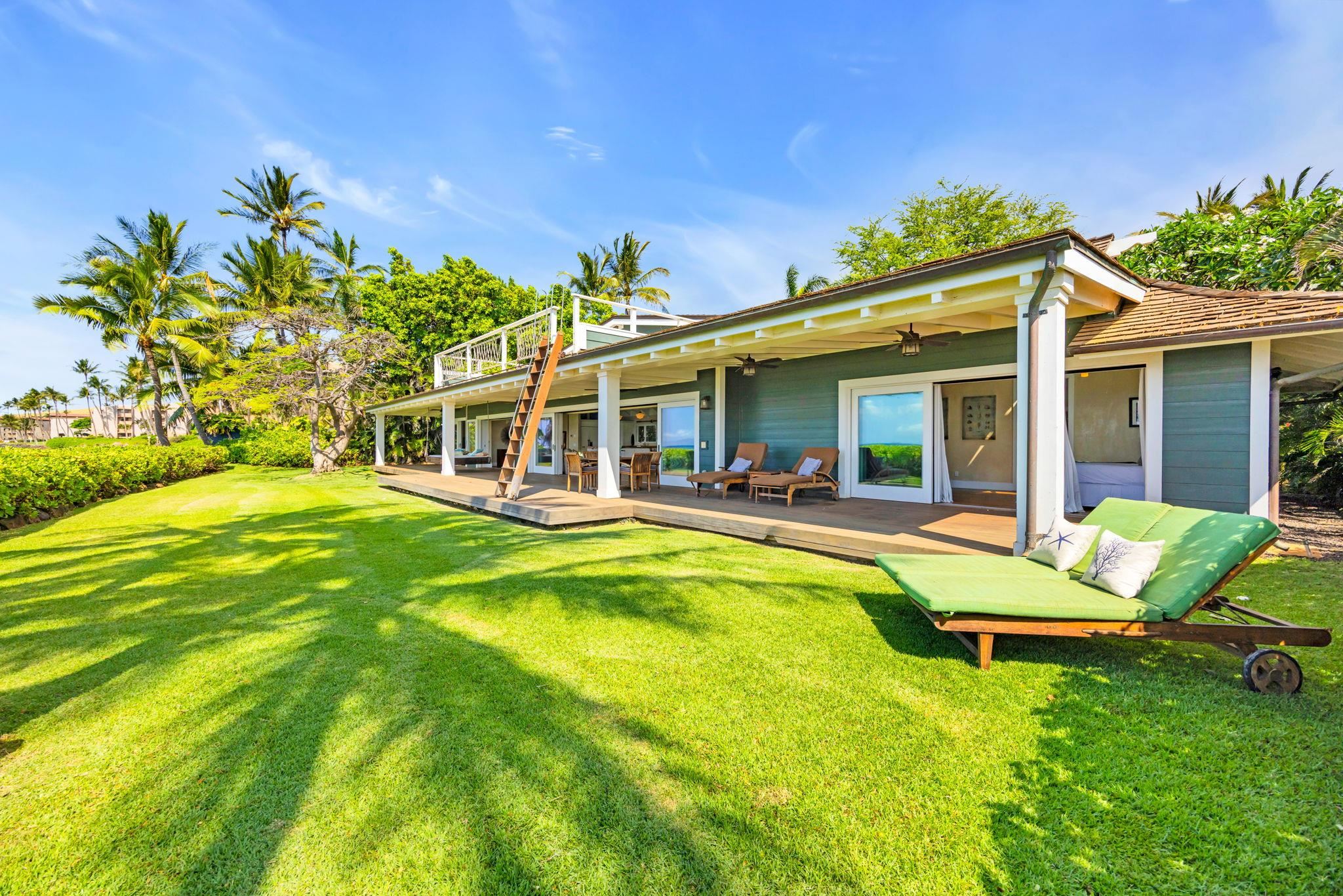 210 S Hauoli St Property Photo 16
