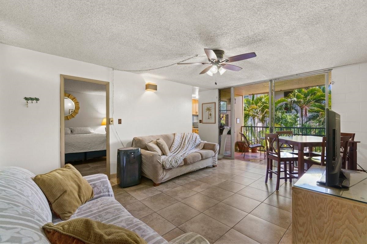 35 Walaka St Property Photo 2