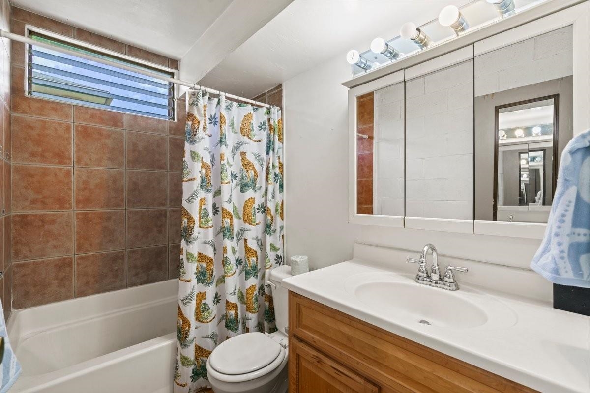 35 Walaka St Property Photo 6