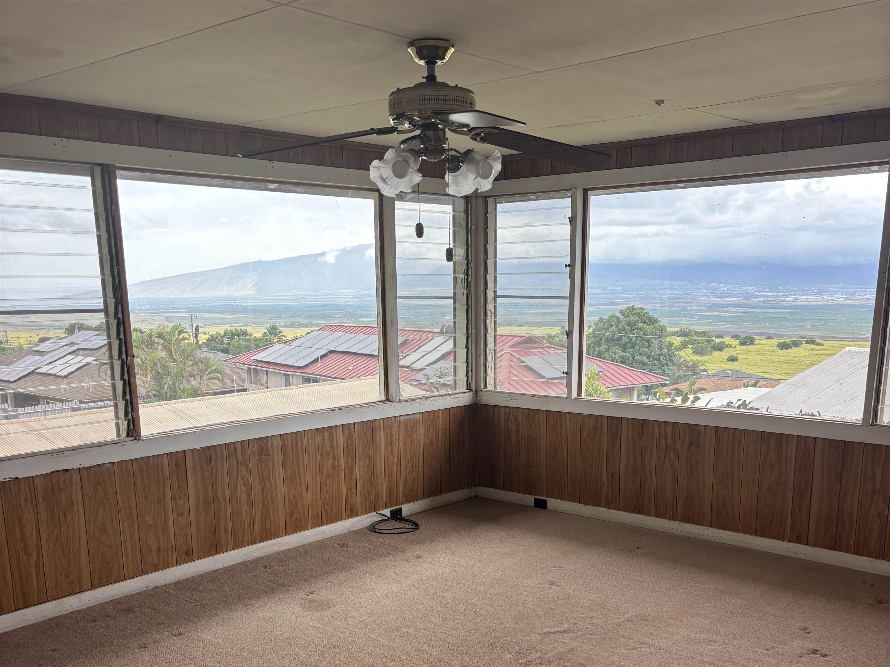 2840 Koea Pl Property Photo 3