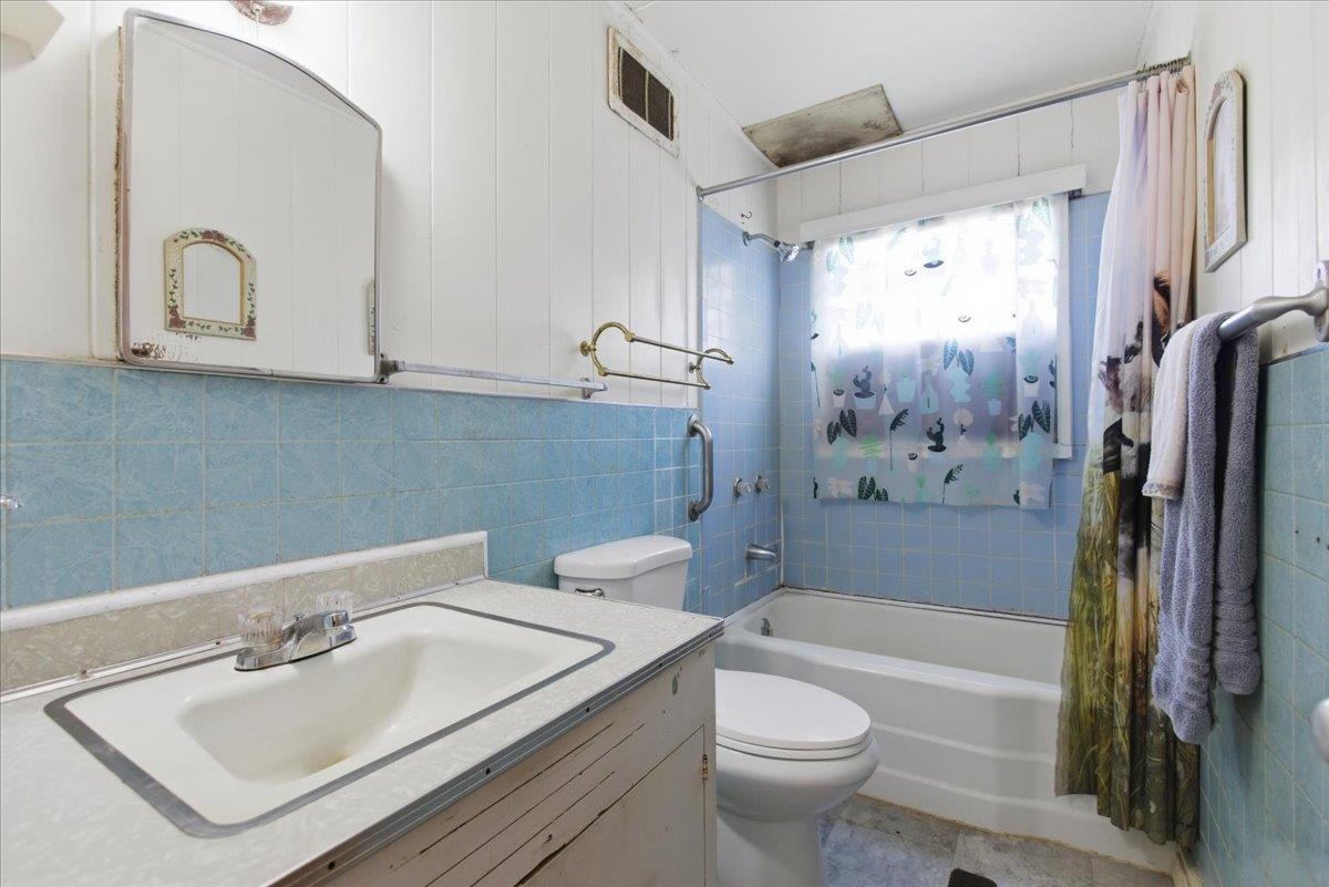 2840 Koea Pl Property Photo 15