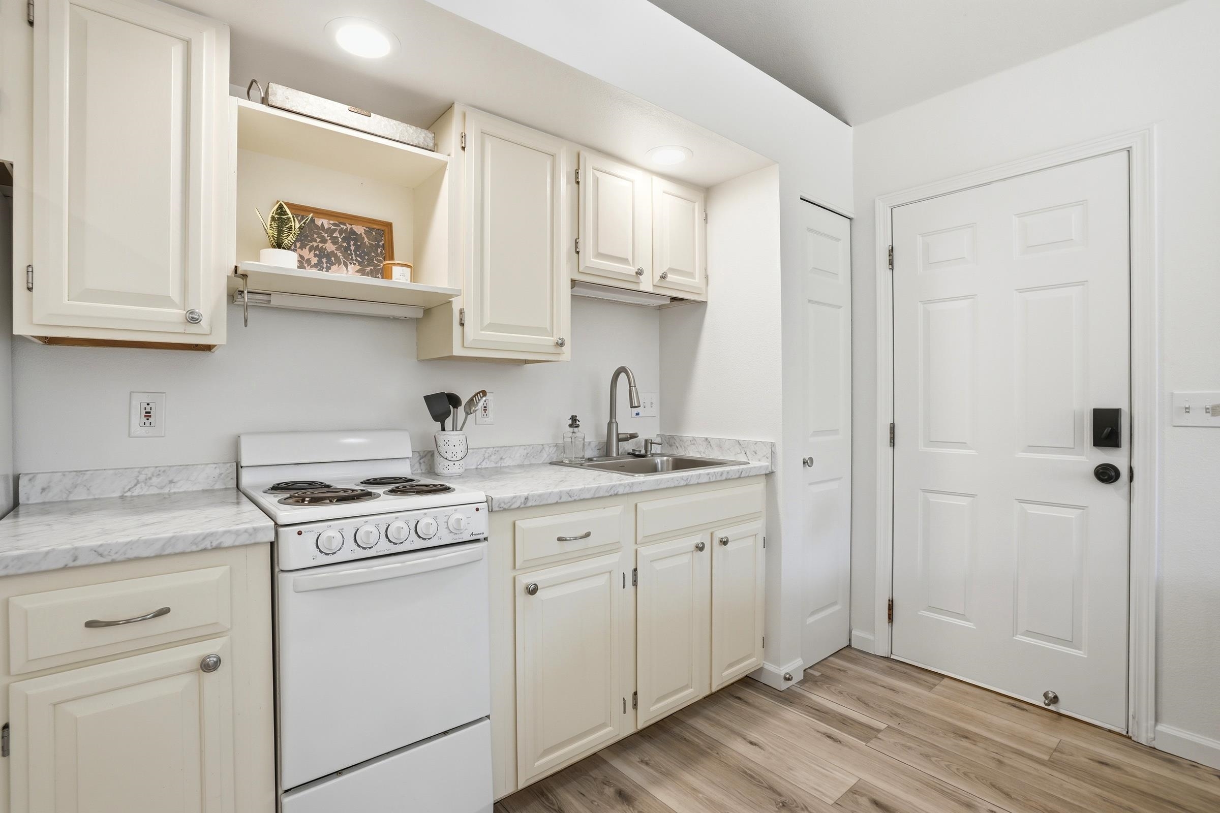 85 Kepola Pl Property Photo 47
