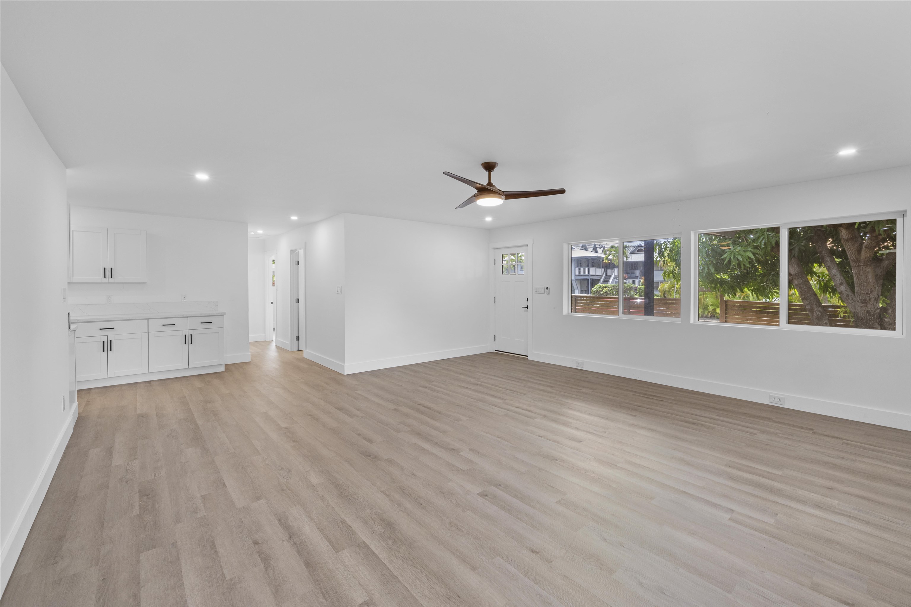 2055 Kanoe St Property Photo 6