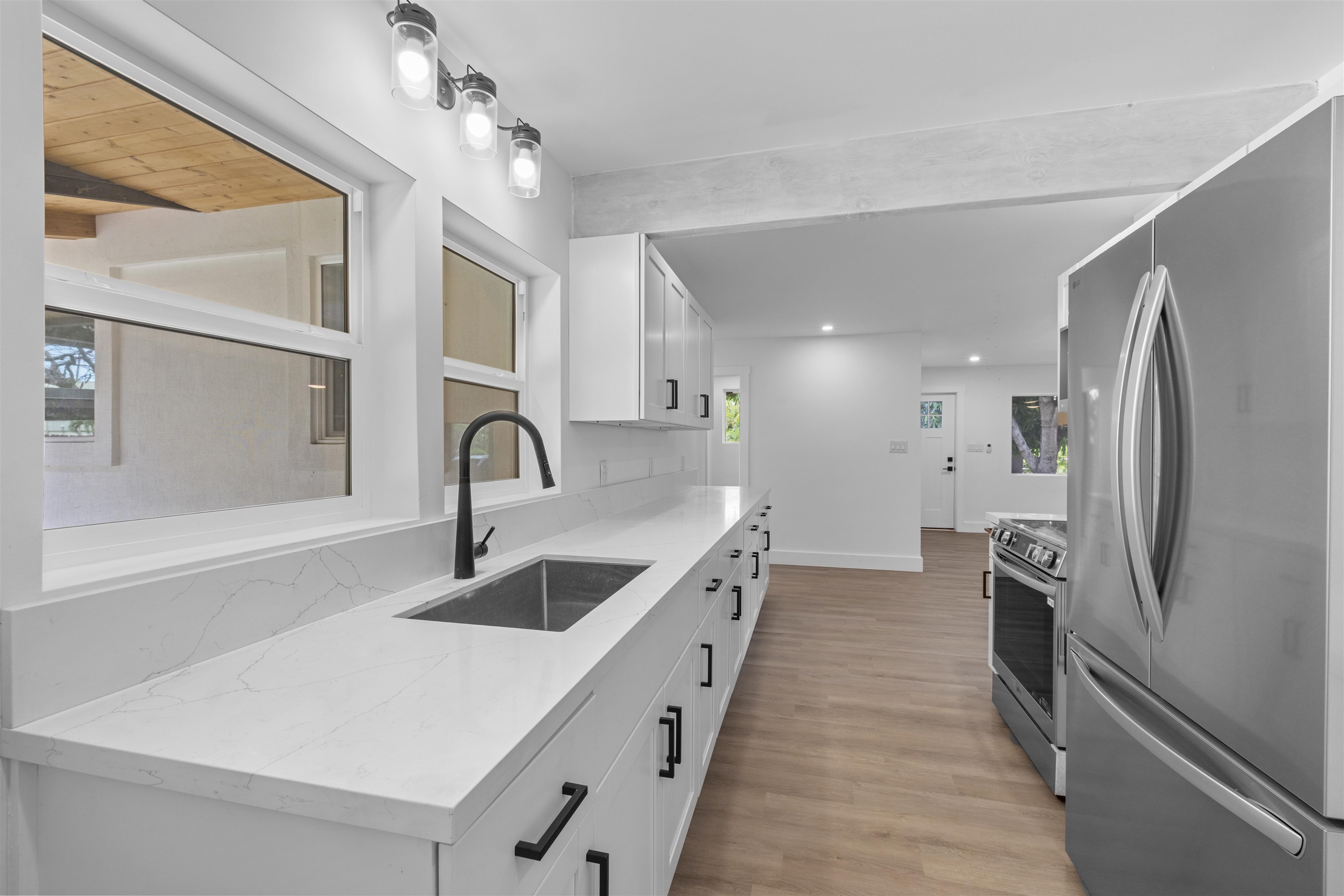 2055 Kanoe St Property Photo 10