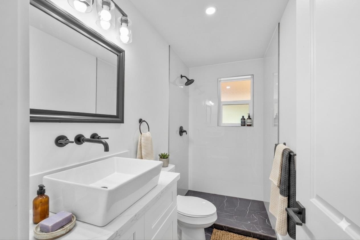2055 Kanoe St Property Photo 15