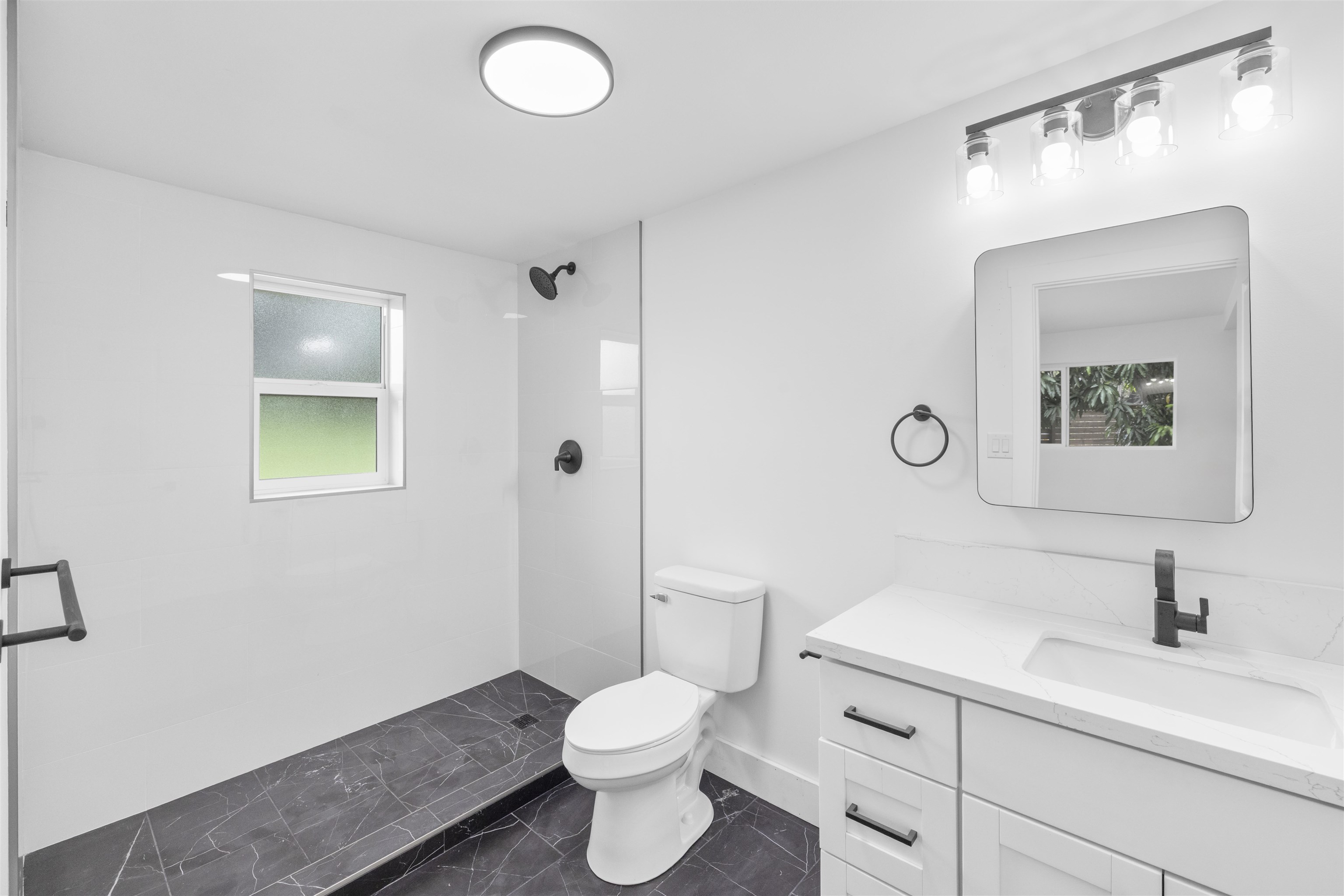 2055 Kanoe St Property Photo 28