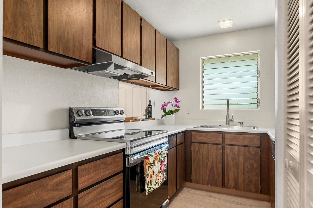 2048 Kolo Pl Property Photo 16