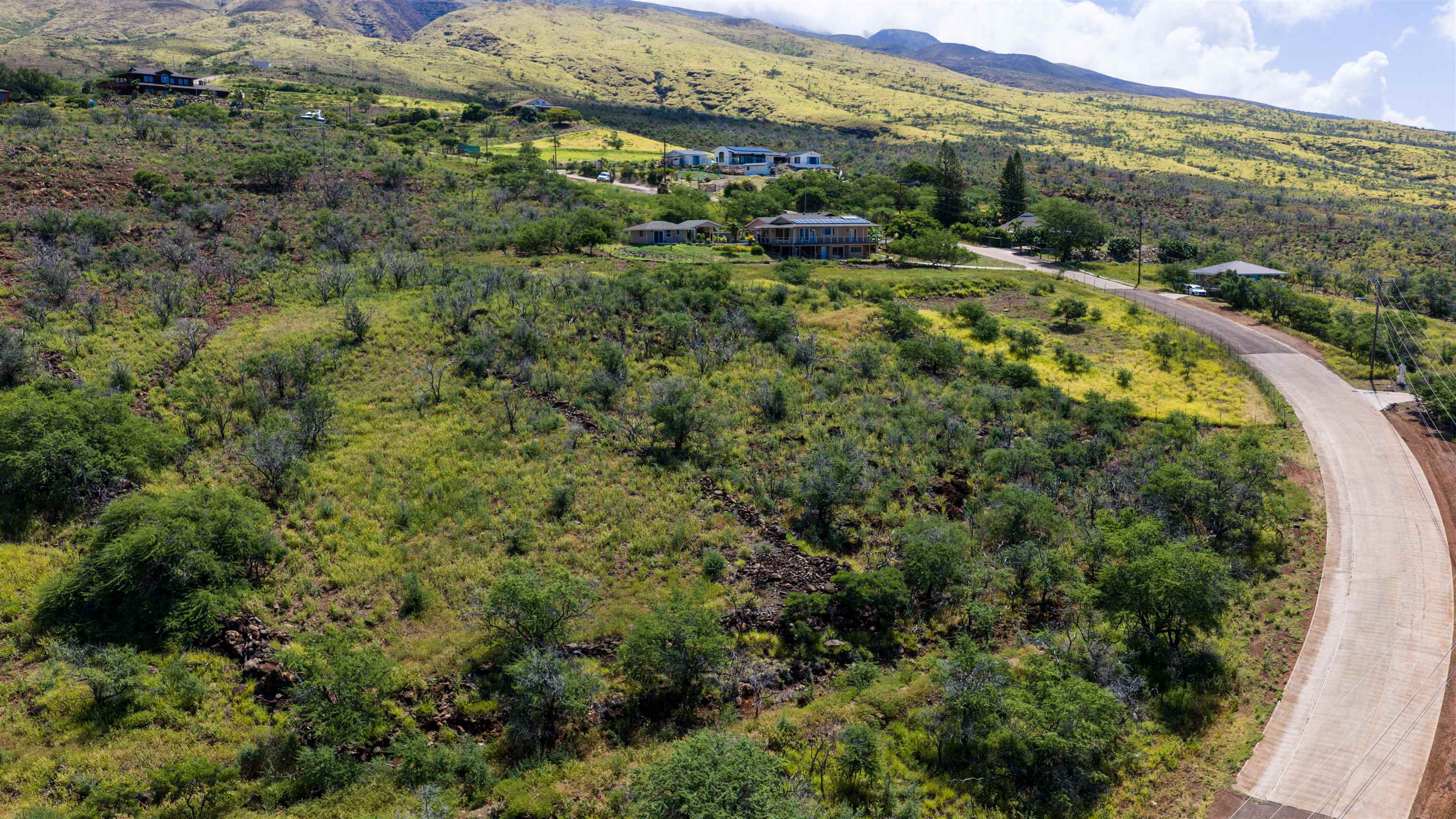 Onioni Dr Property Photo 4