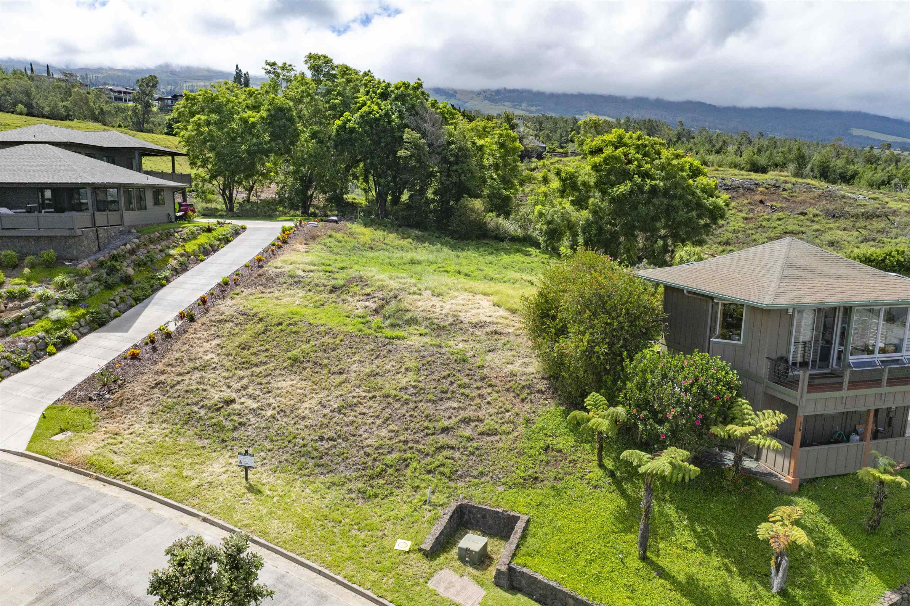 24 Ka'alele Pl Property Photo 1