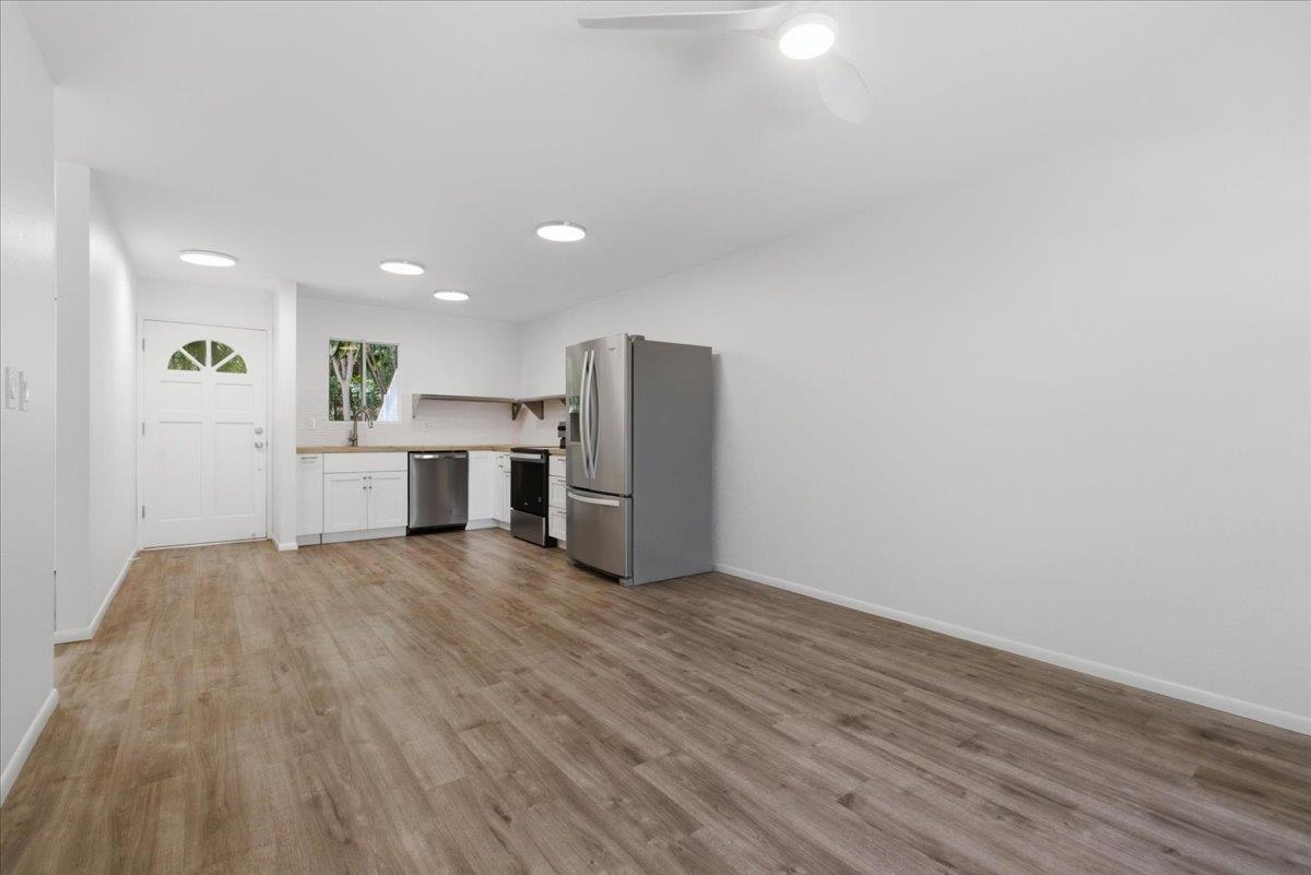 160 Keonekai Rd Property Photo 6