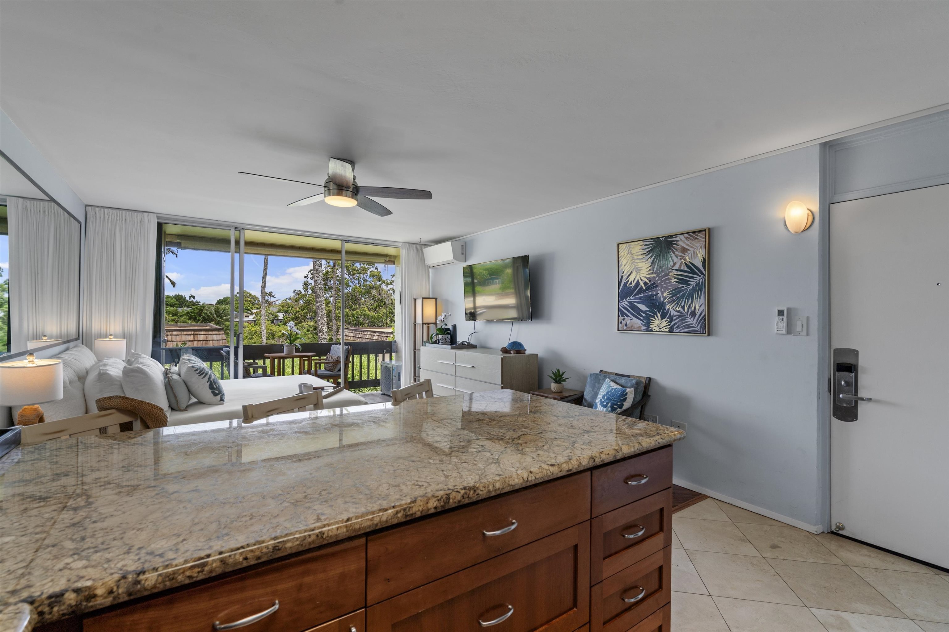 120 Hui Rd F Property Photo 5