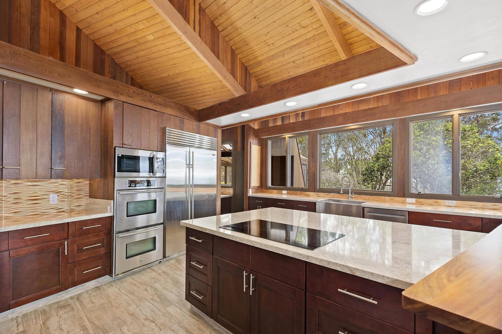 2450 Piiholo Rd Property Photo 4