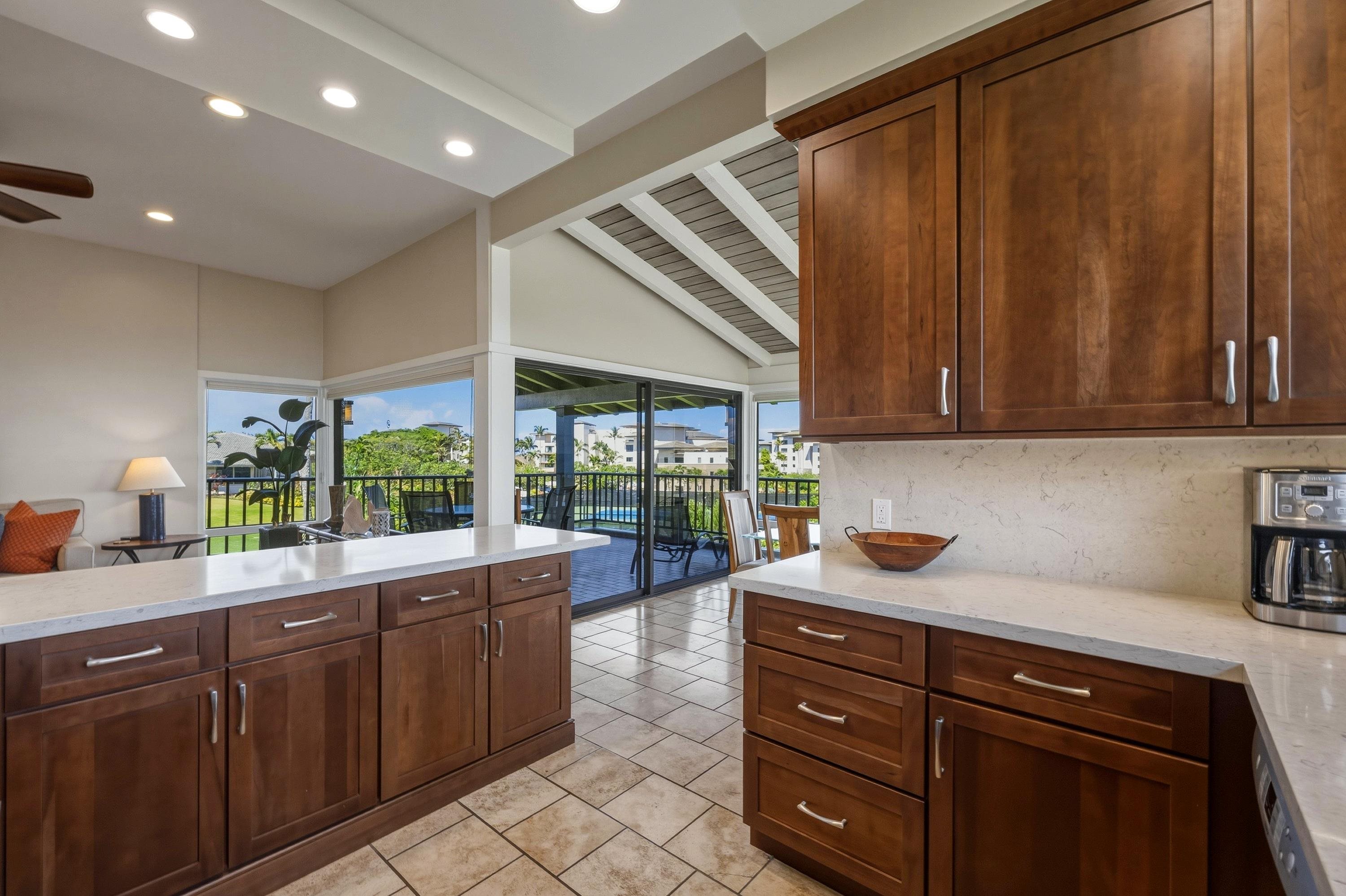 500 Bay Dr Property Photo 20