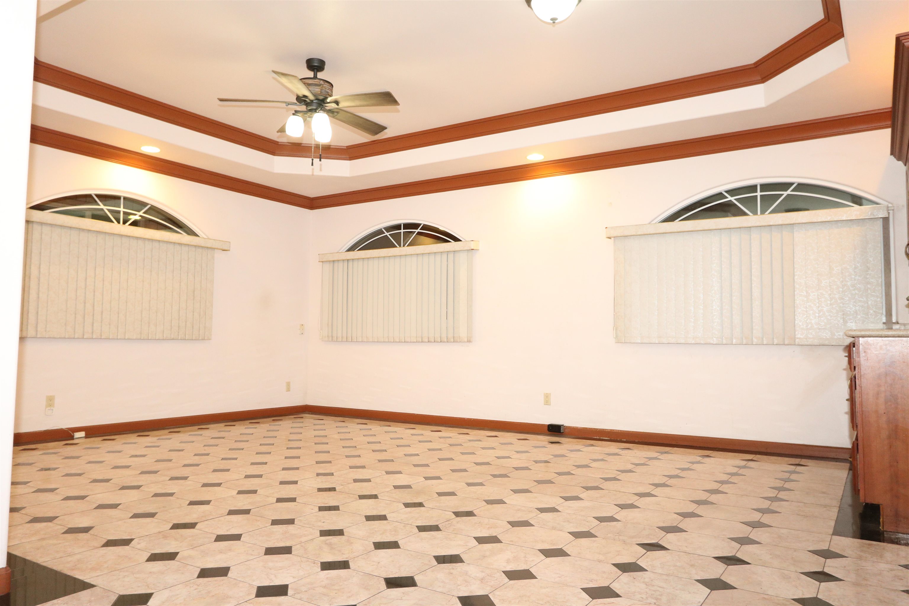 80 Nano St Property Photo 17