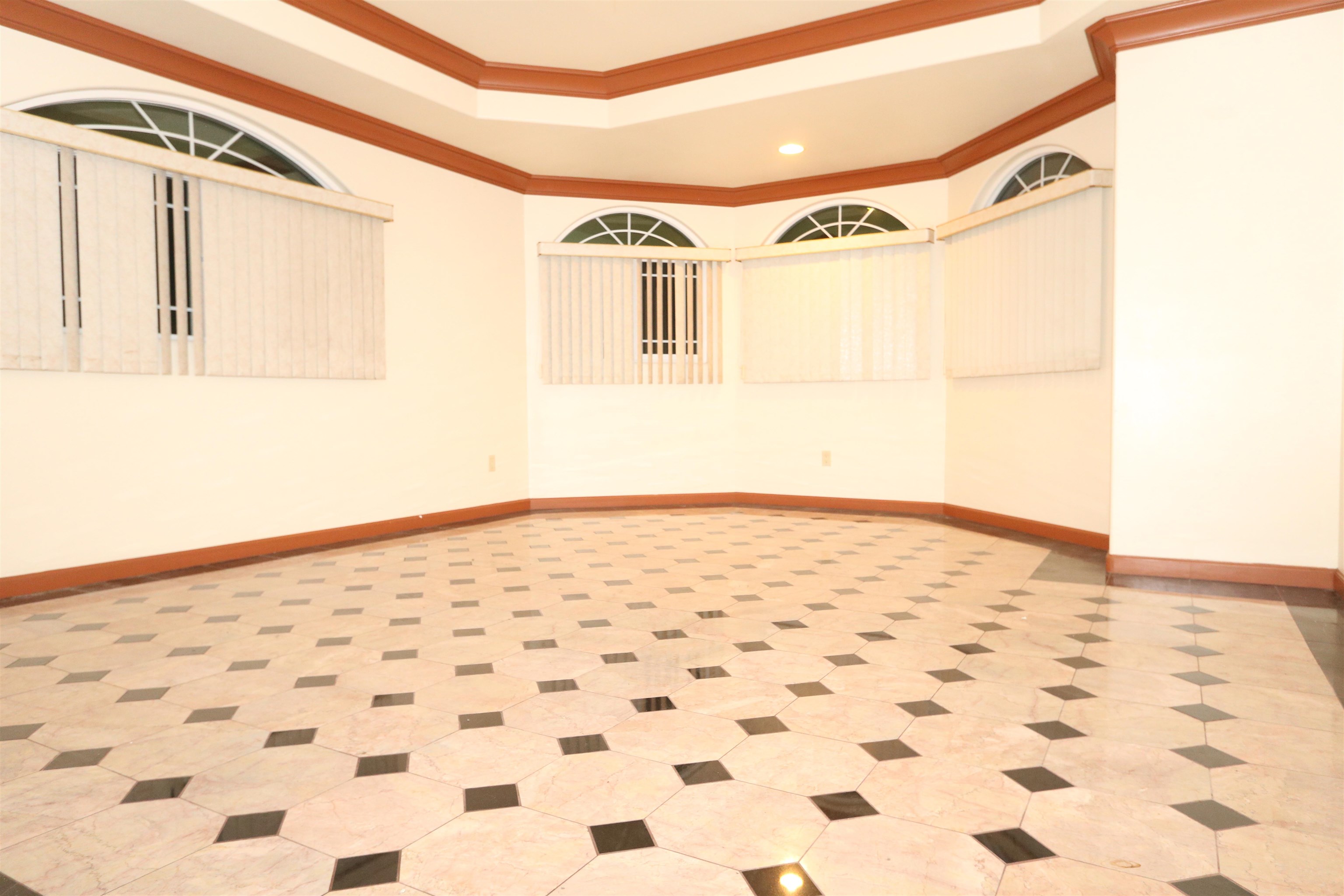 80 Nano St Property Photo 26