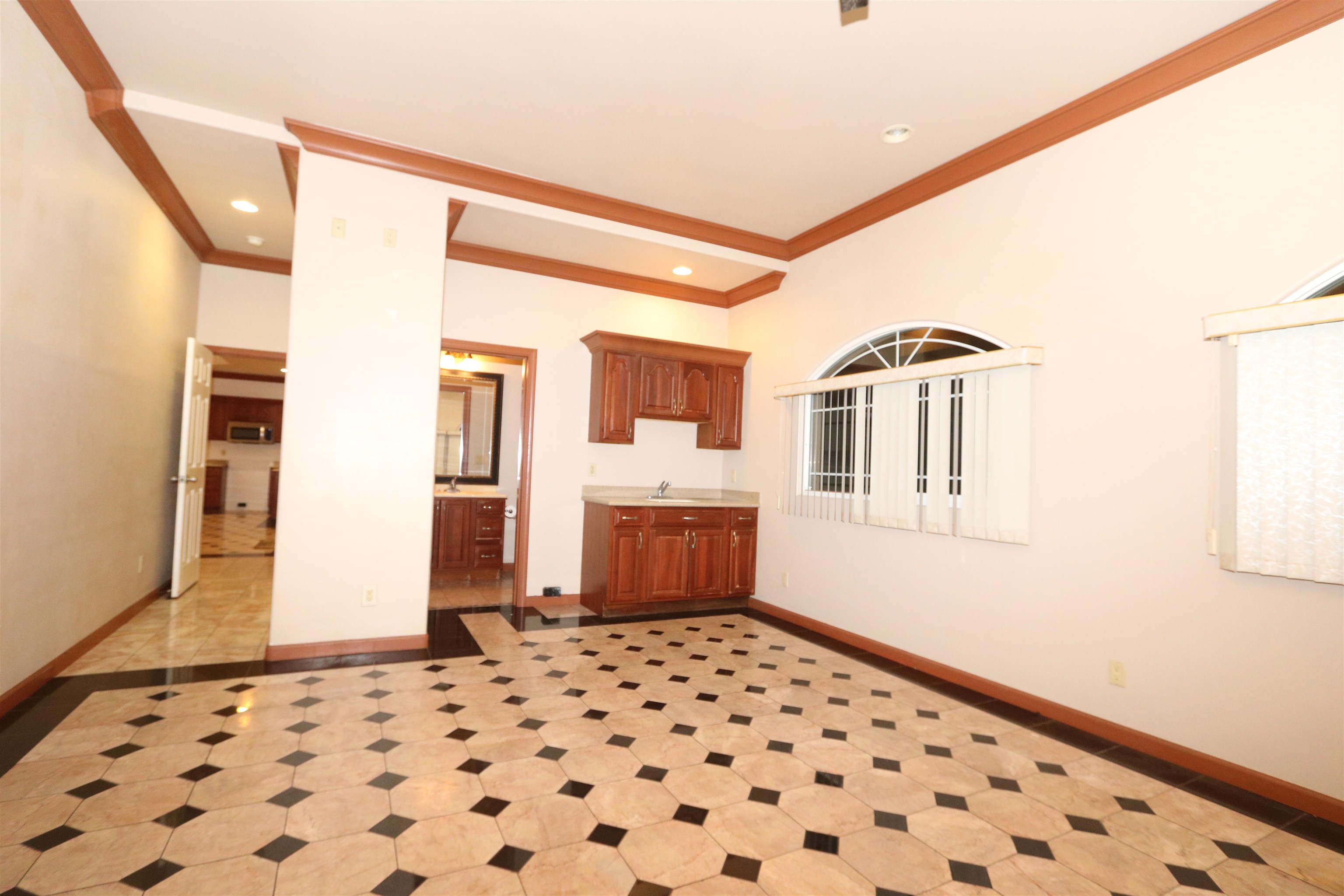 80 Nano St Property Photo 32