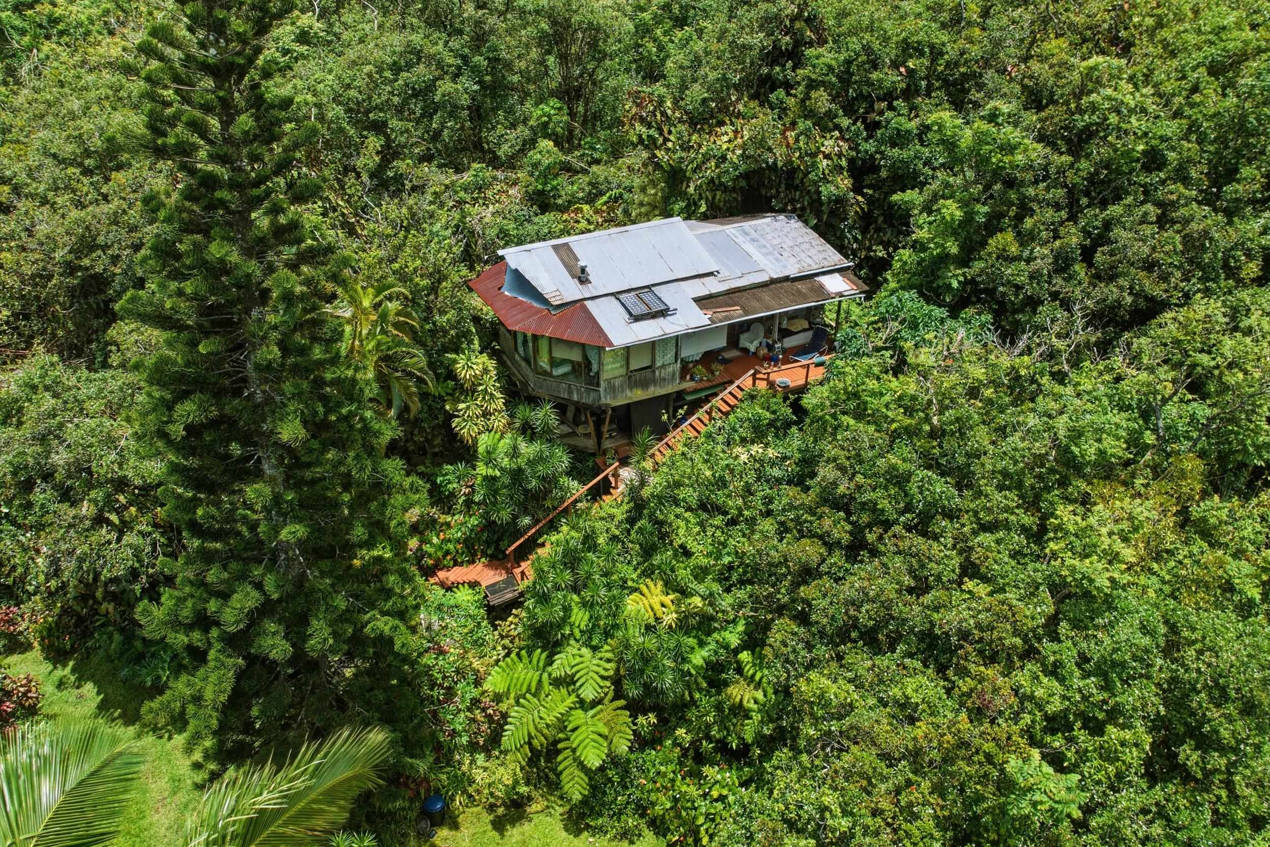 105 Hana Hwy Property Photo 10