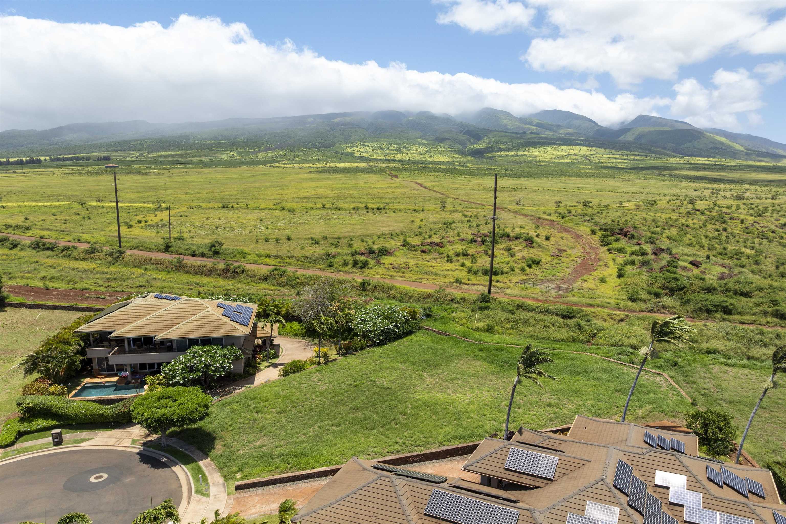 411 Wekiu Pl Property Photo 8