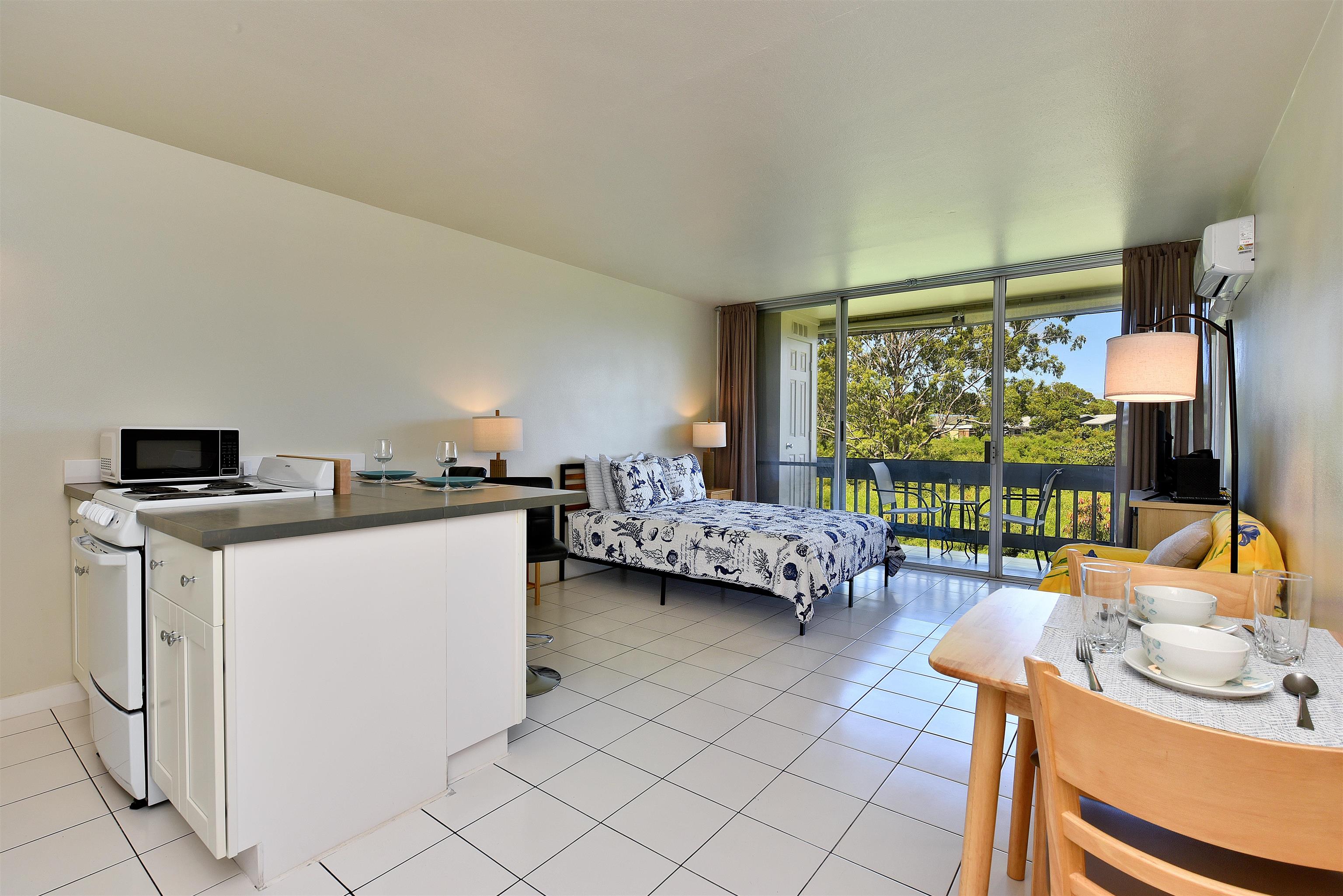 120 Hui Rd F Property Photo 4