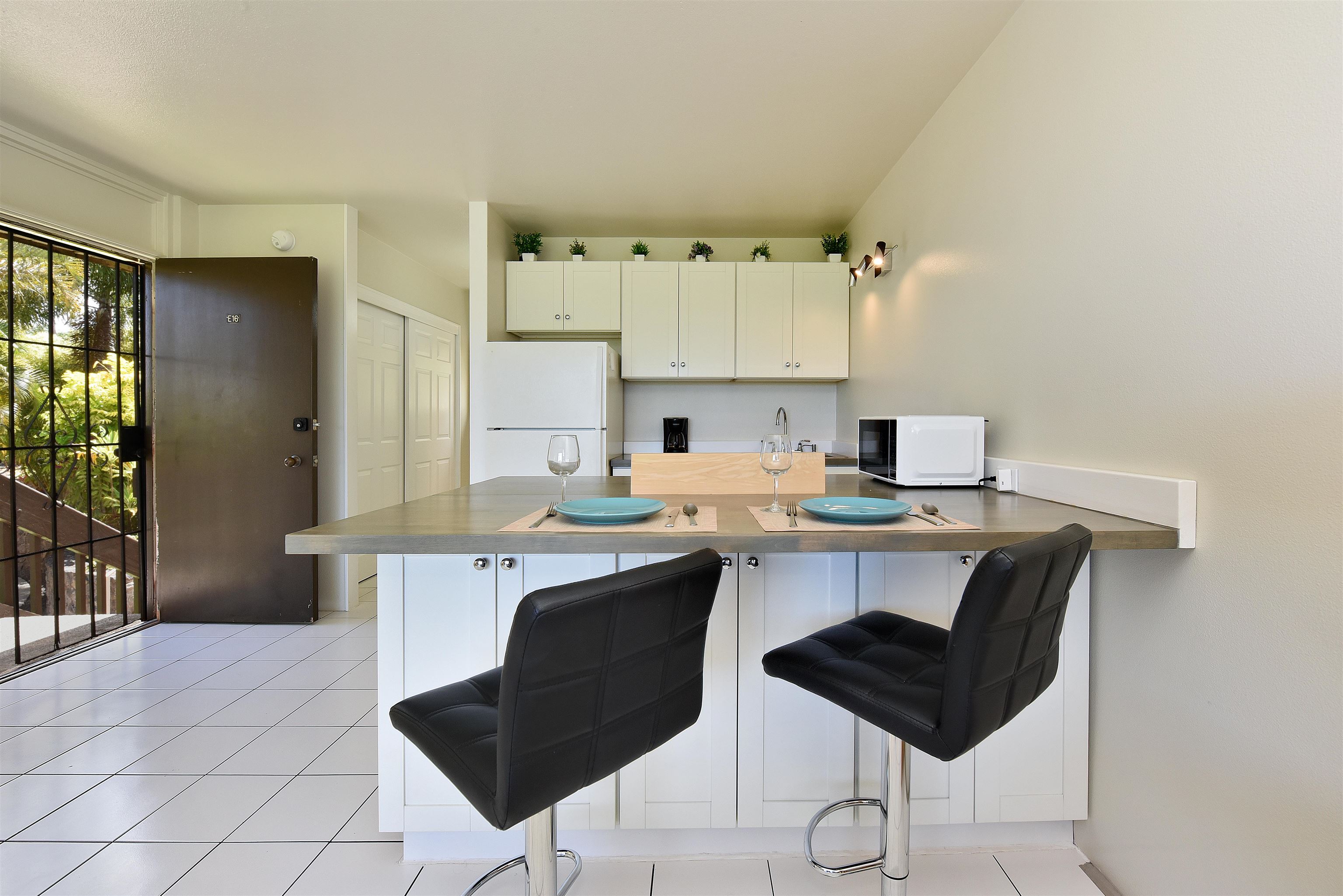 120 Hui Rd F Property Photo 7