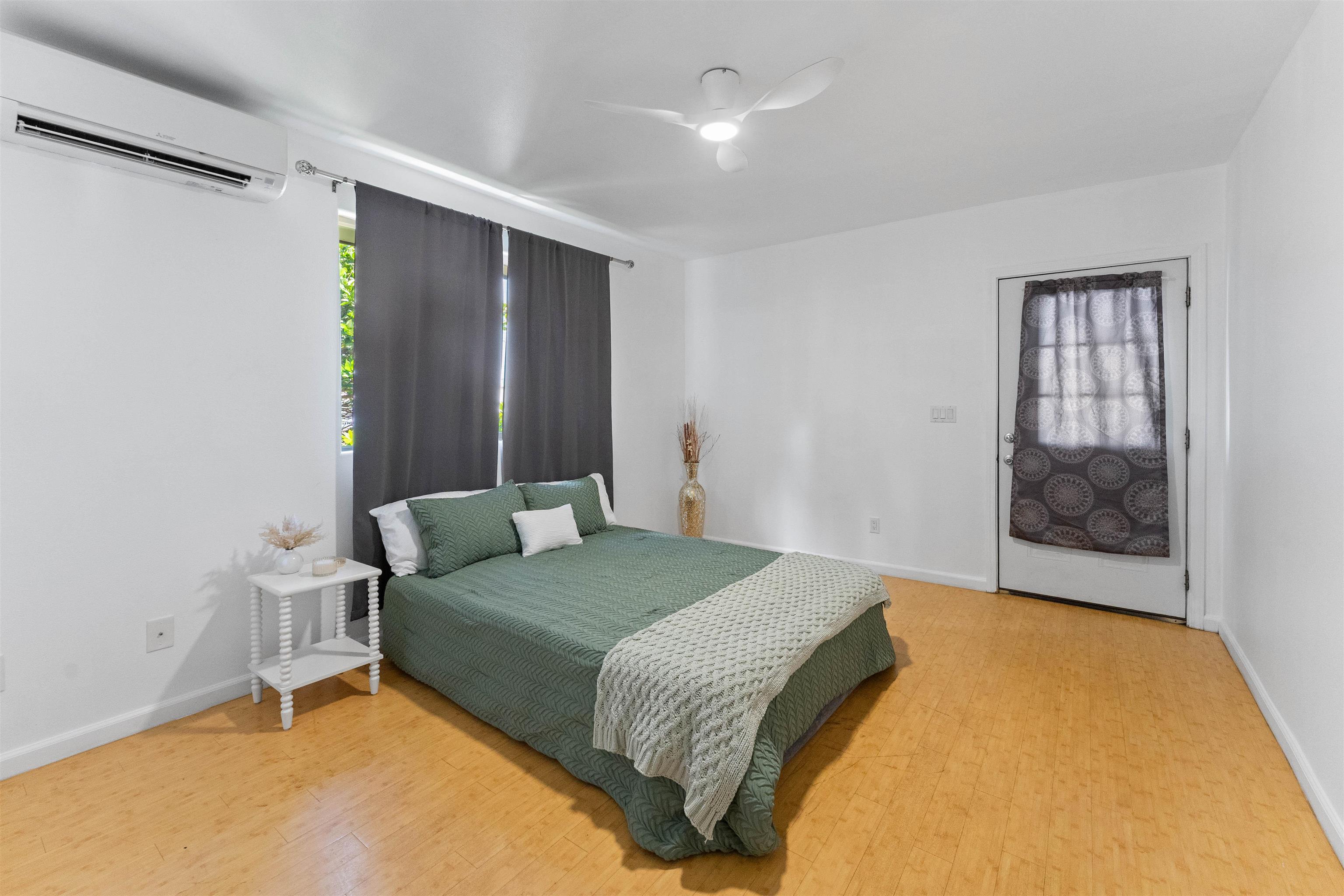 1855 Mill St Property Photo 14