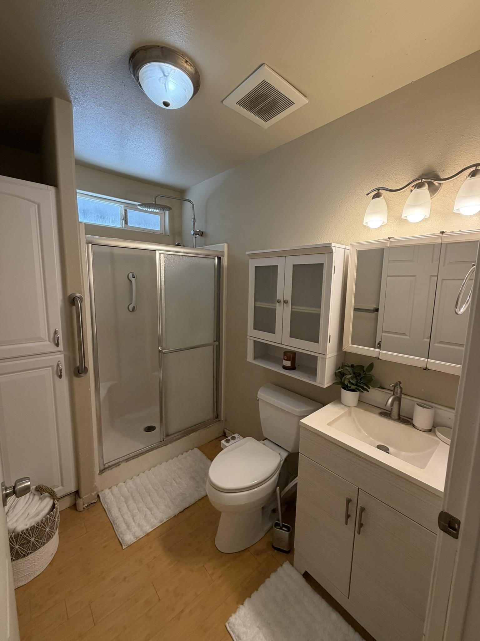 1855 Mill St Property Photo 27