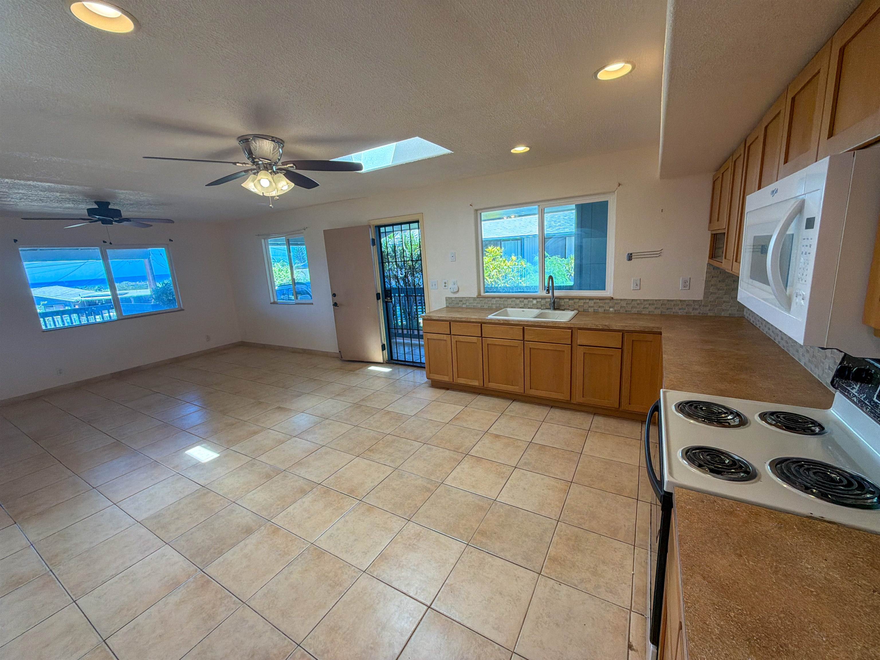 405 Palapalae Pl Property Photo 3