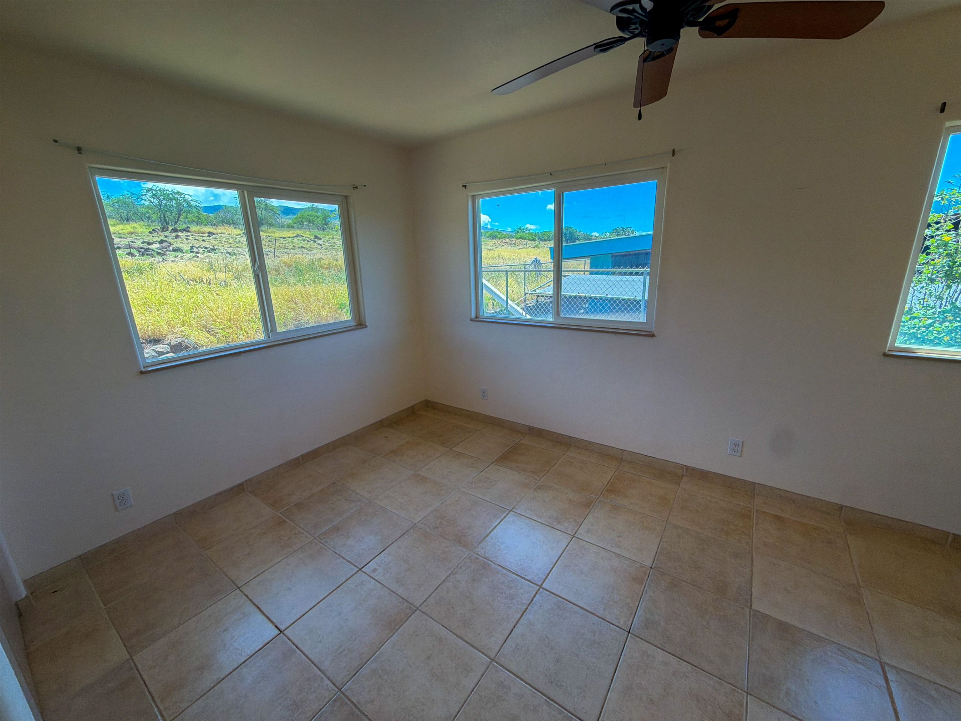 405 Palapalae Pl Property Photo 14