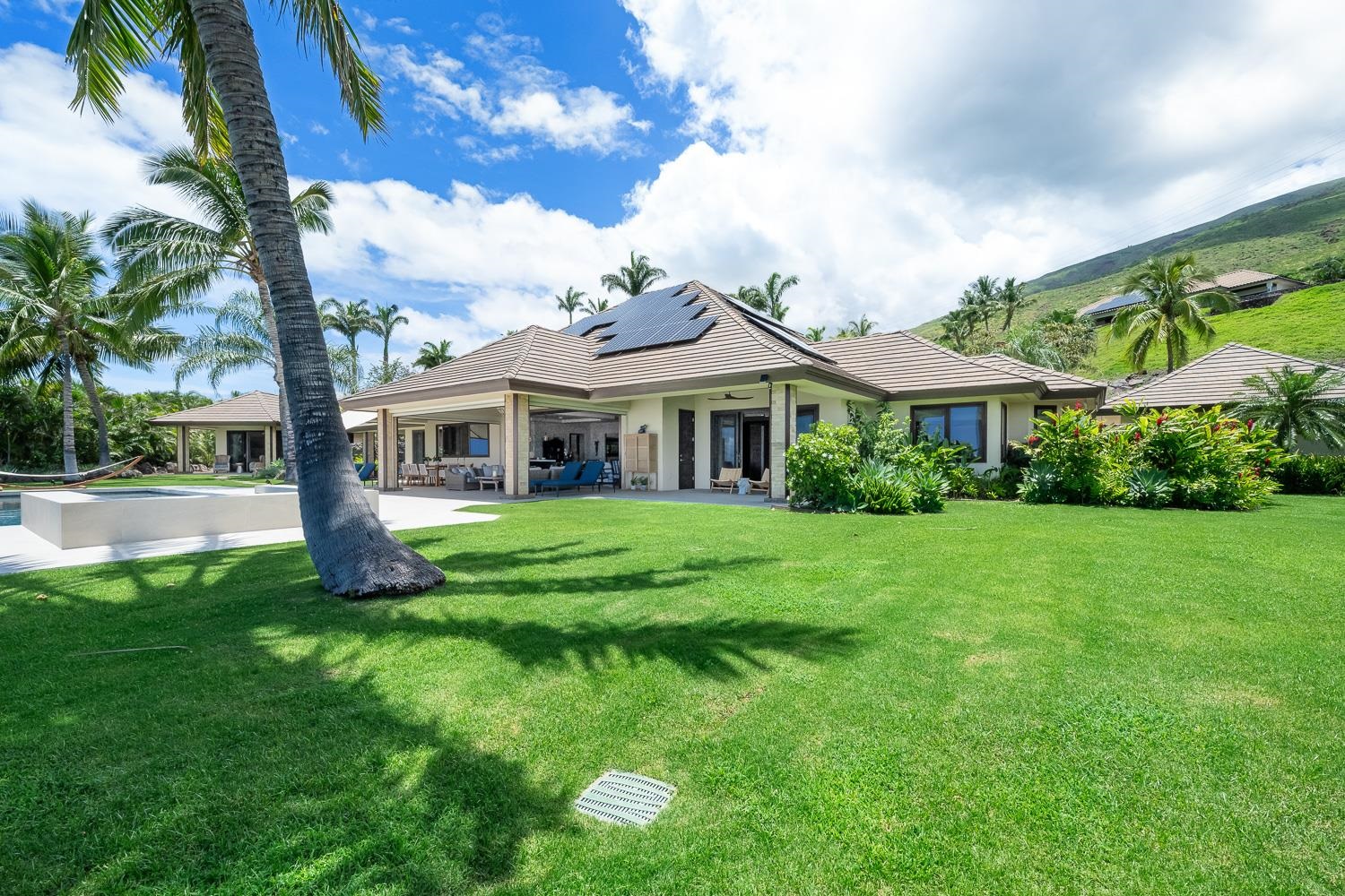 948 Kai Hele Ku St Property Photo 8