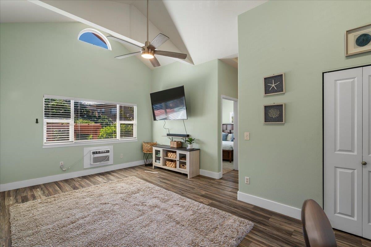 27 Jillian Ln Property Photo 12