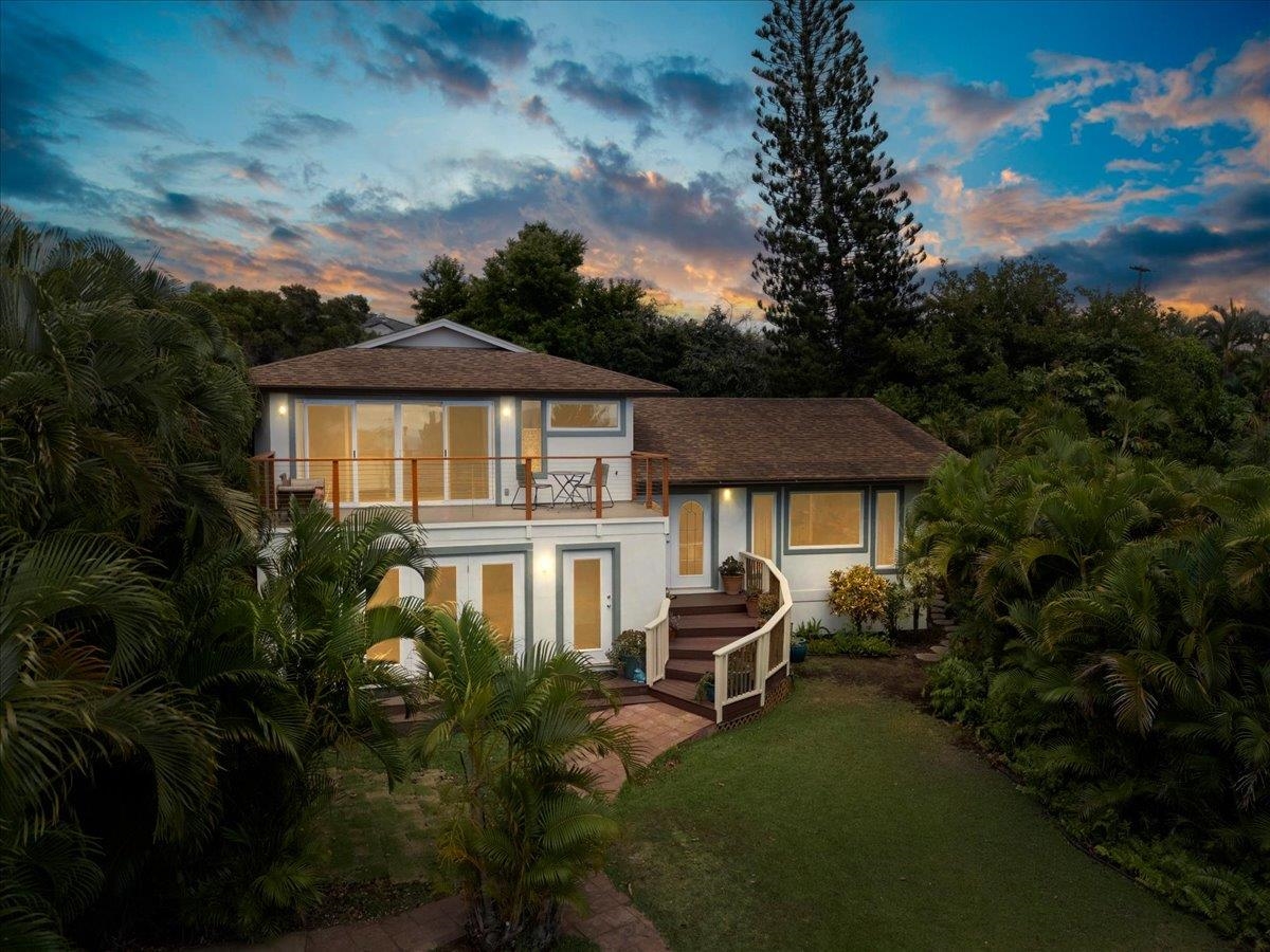 250 Hoohale Pl